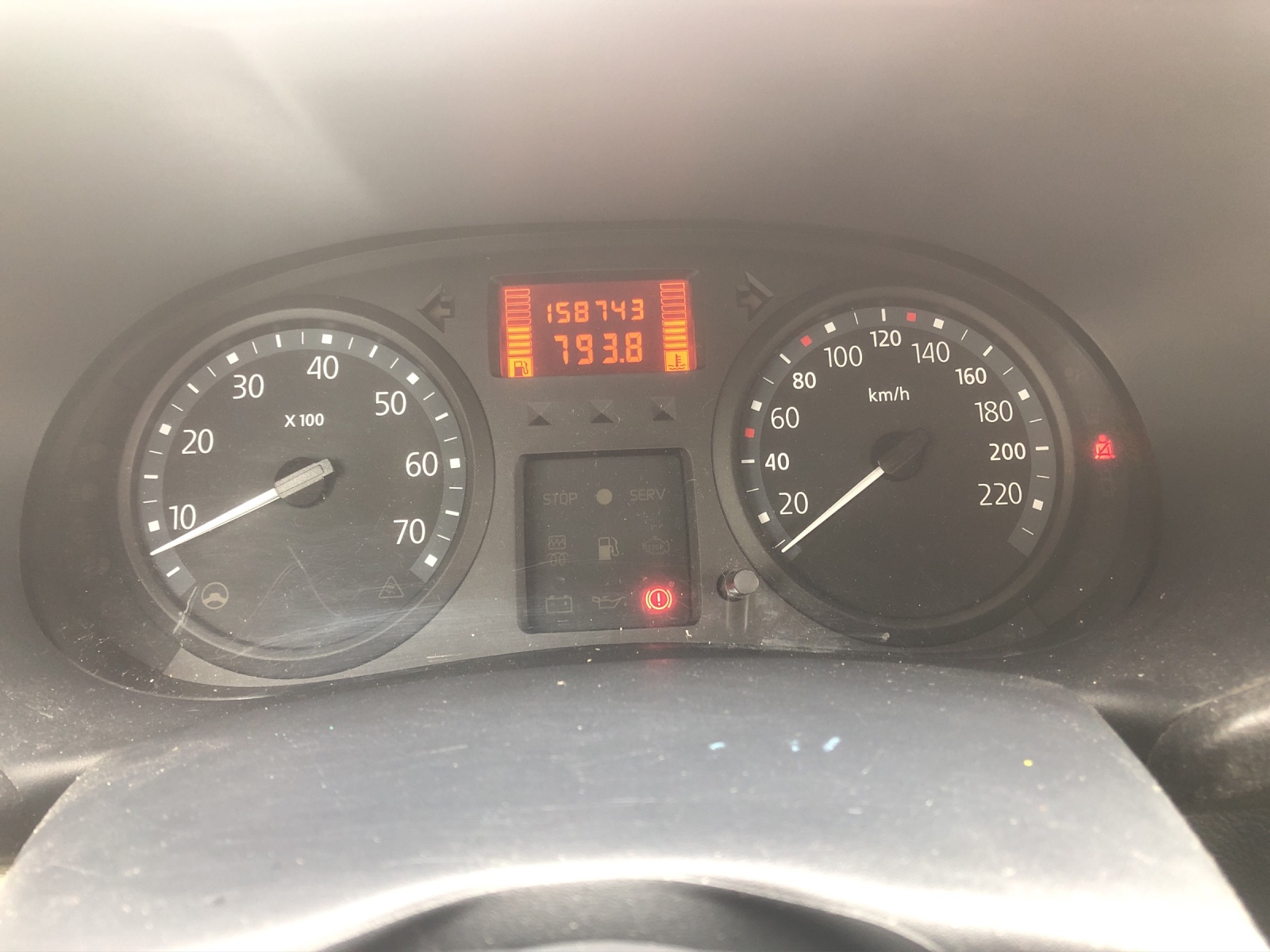 RENAULT Clio 1.2 16V 75 Expression-image-14
