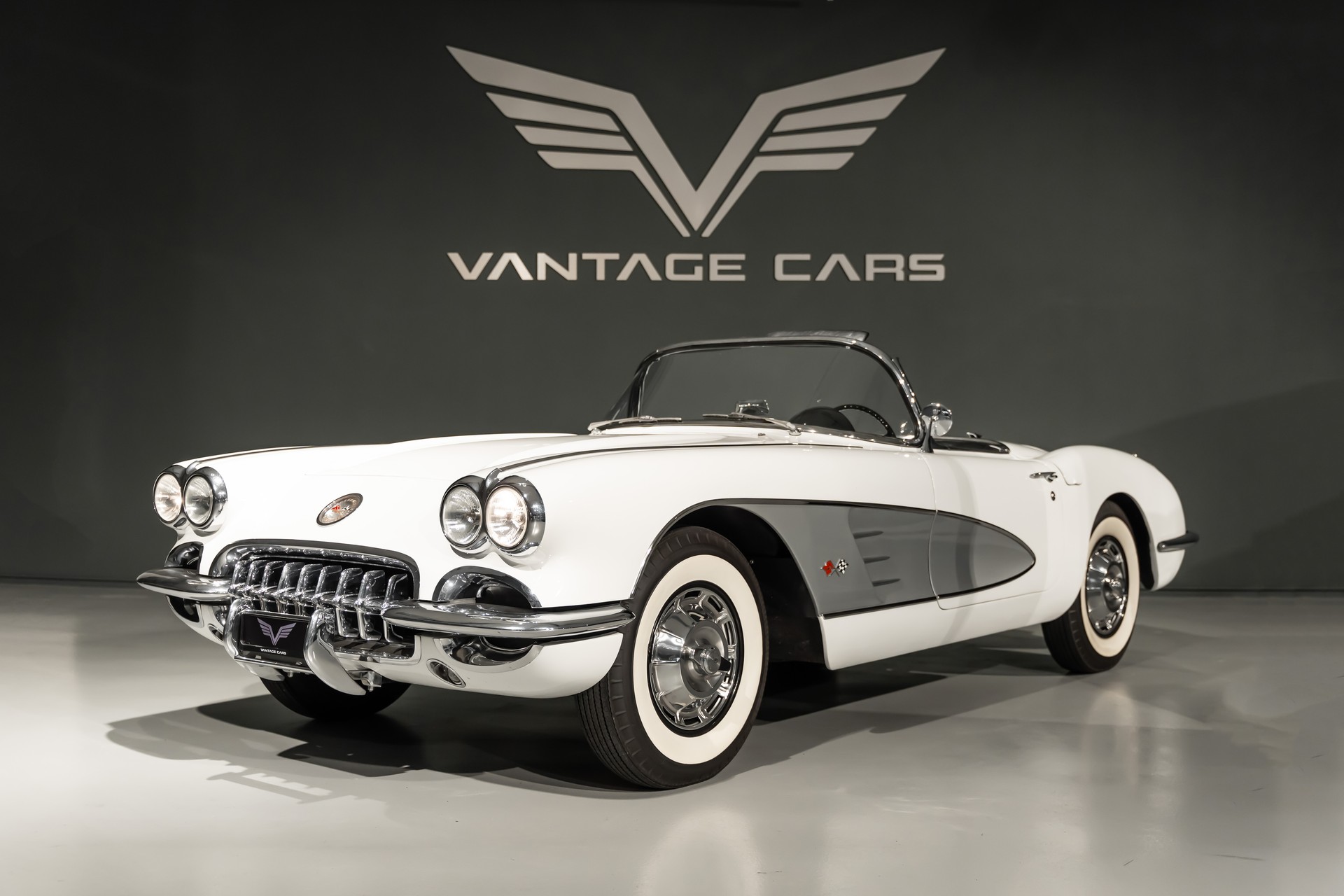 CHEVROLET Corvette C1-image-0