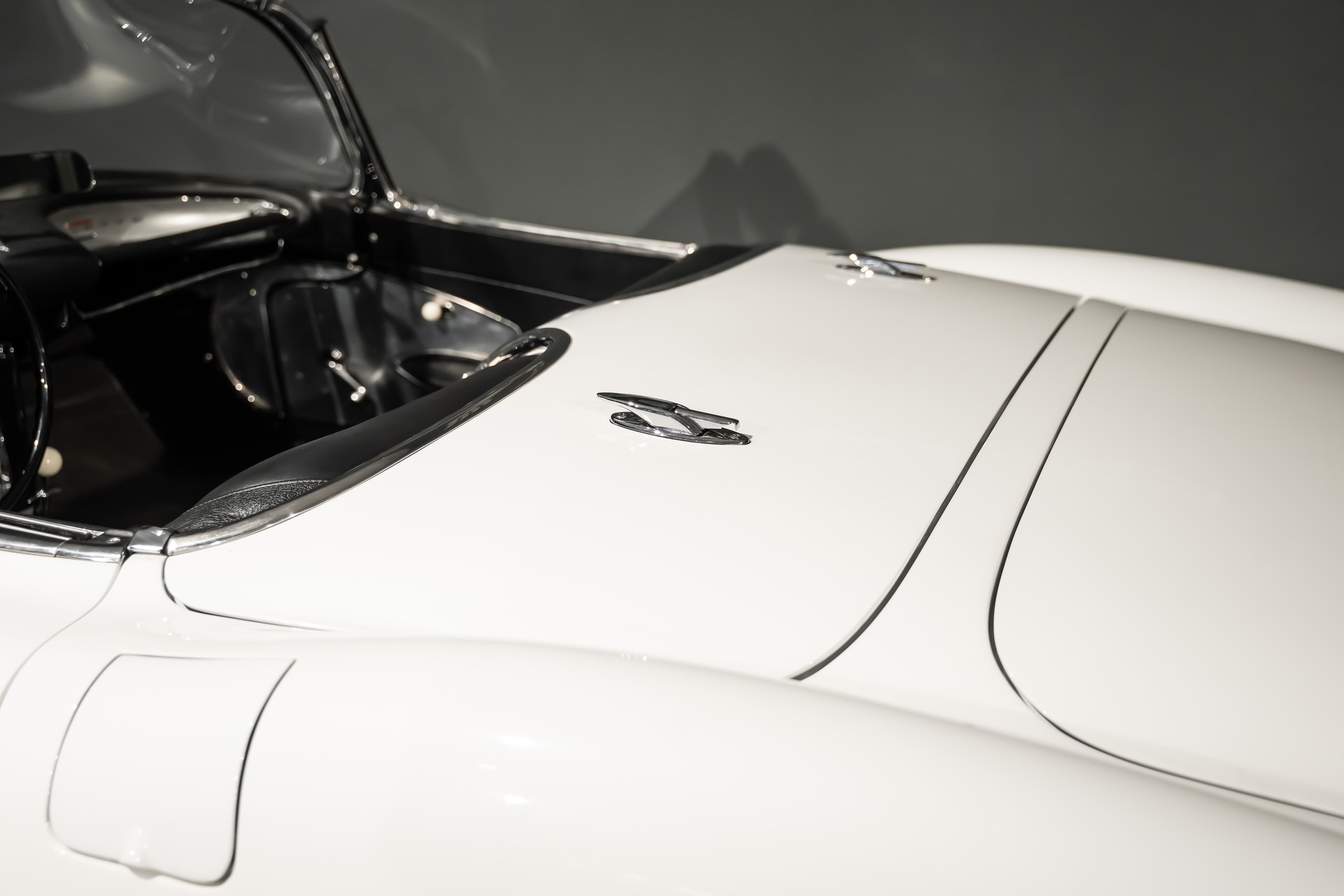 CHEVROLET Corvette C1-image-20
