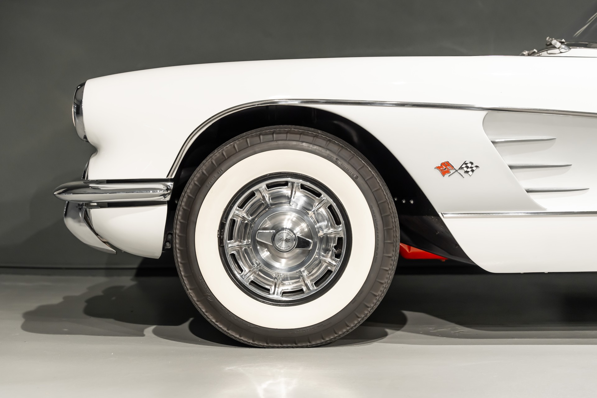 CHEVROLET Corvette C1-image-5