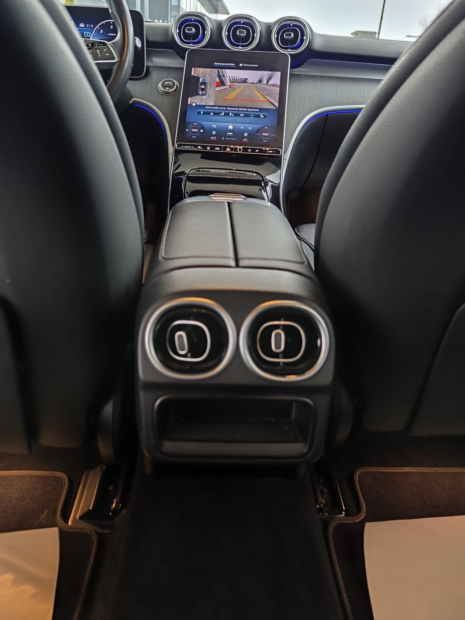 MERCEDES-BENZ MERCEDES-BENZ C 220 d T 4Matic Avantgarde-image-7