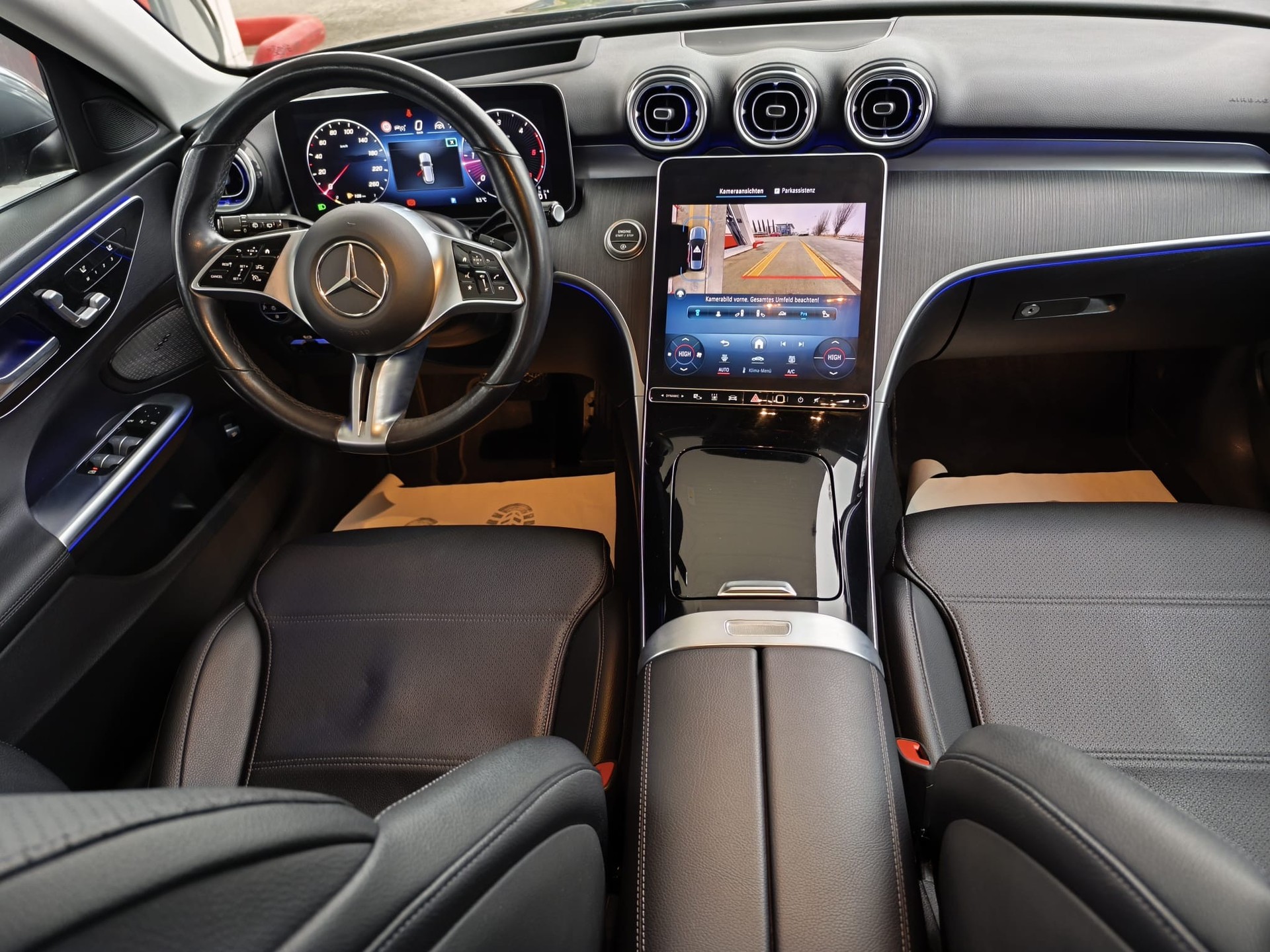 MERCEDES-BENZ MERCEDES-BENZ C 220 d T 4Matic Avantgarde-image-6