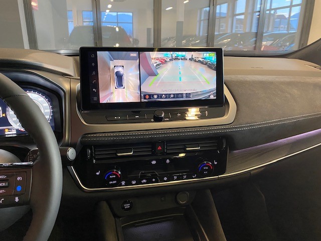 NISSAN Qashqai 1.5 VC-T Tekna+-image-13