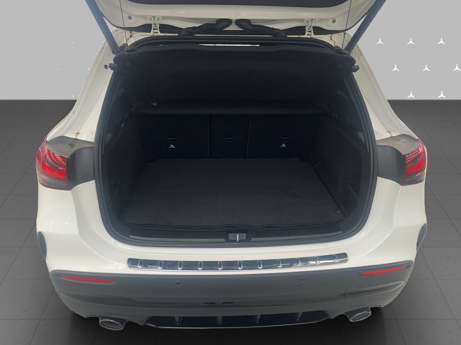 MERCEDES-BENZ GLA AMG 35 4Matic 8G-DCT-image-7