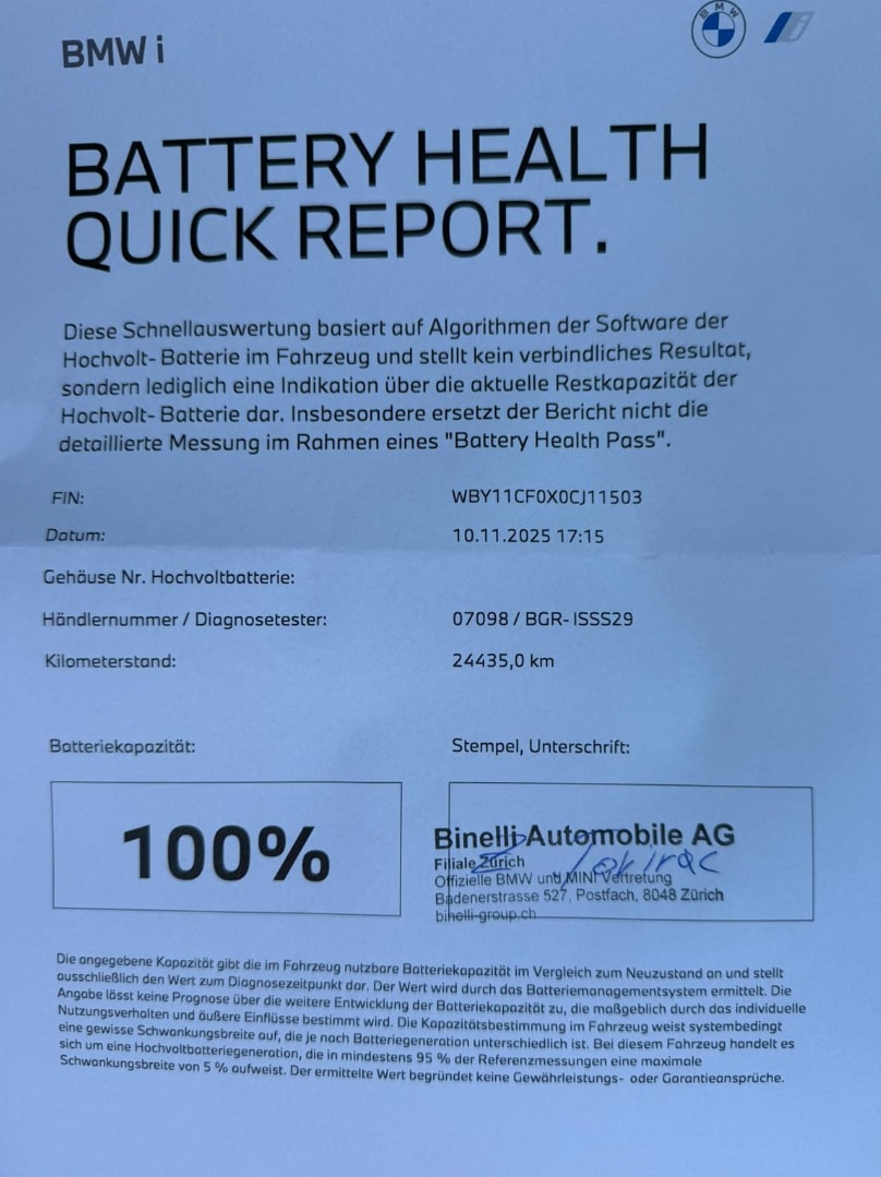 BMW iX xDrive40-image-18