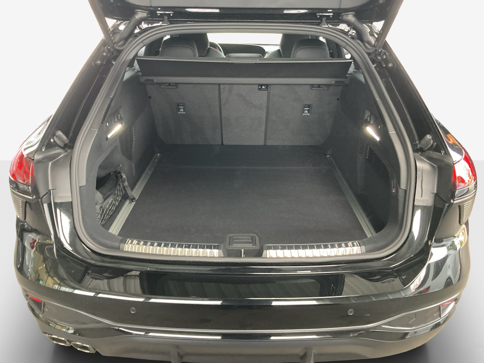 AUDI A6 Avant TDI quattro 150 kW S tronic-image-12