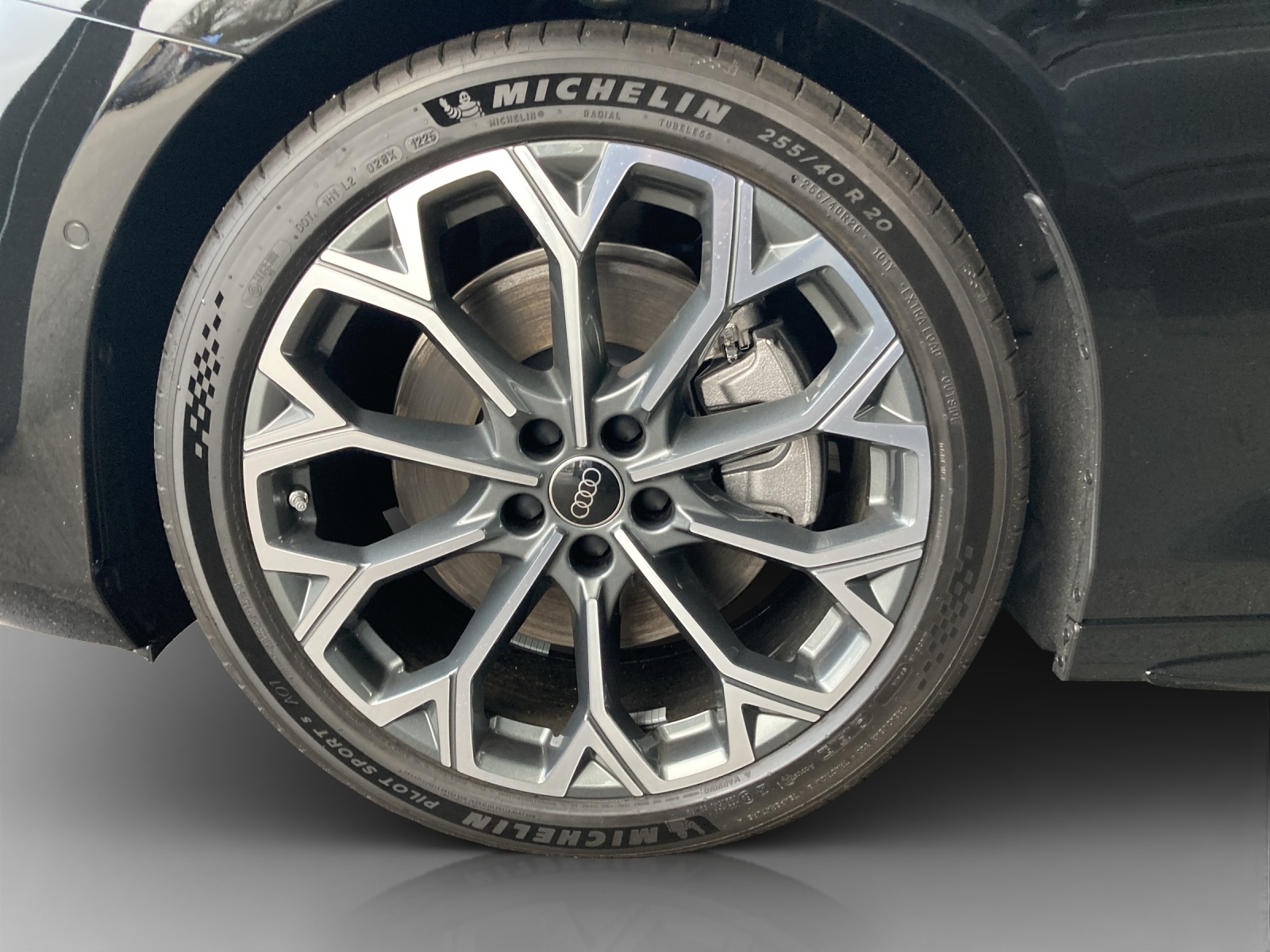 AUDI A6 Avant TDI quattro 150 kW S tronic-image-15