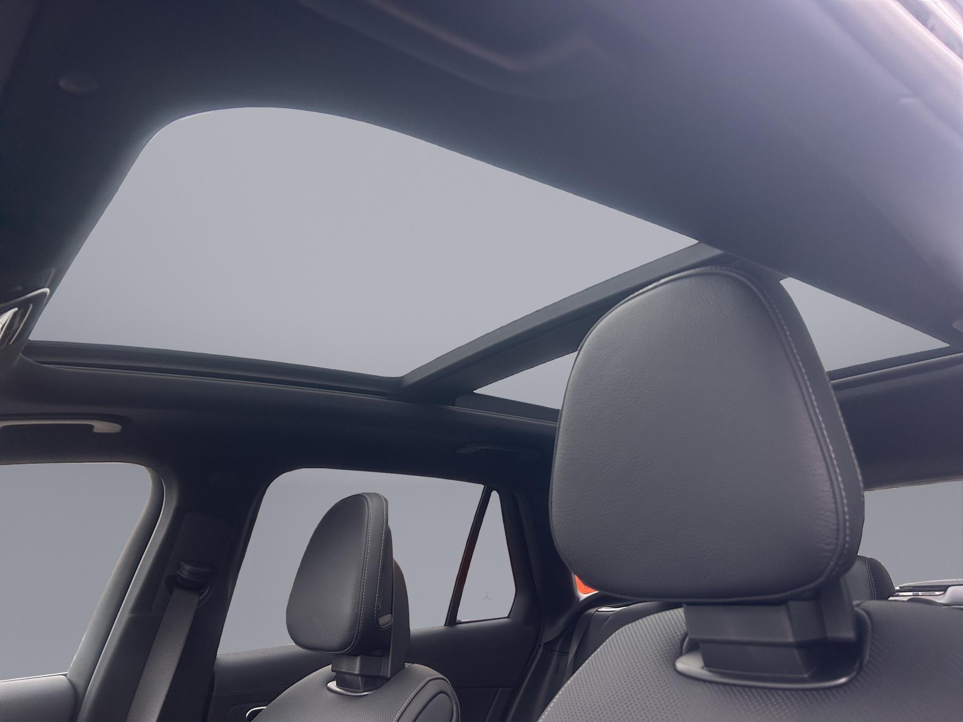 MERCEDES-BENZ GLC 450 d AMG Line 4matic-image-10