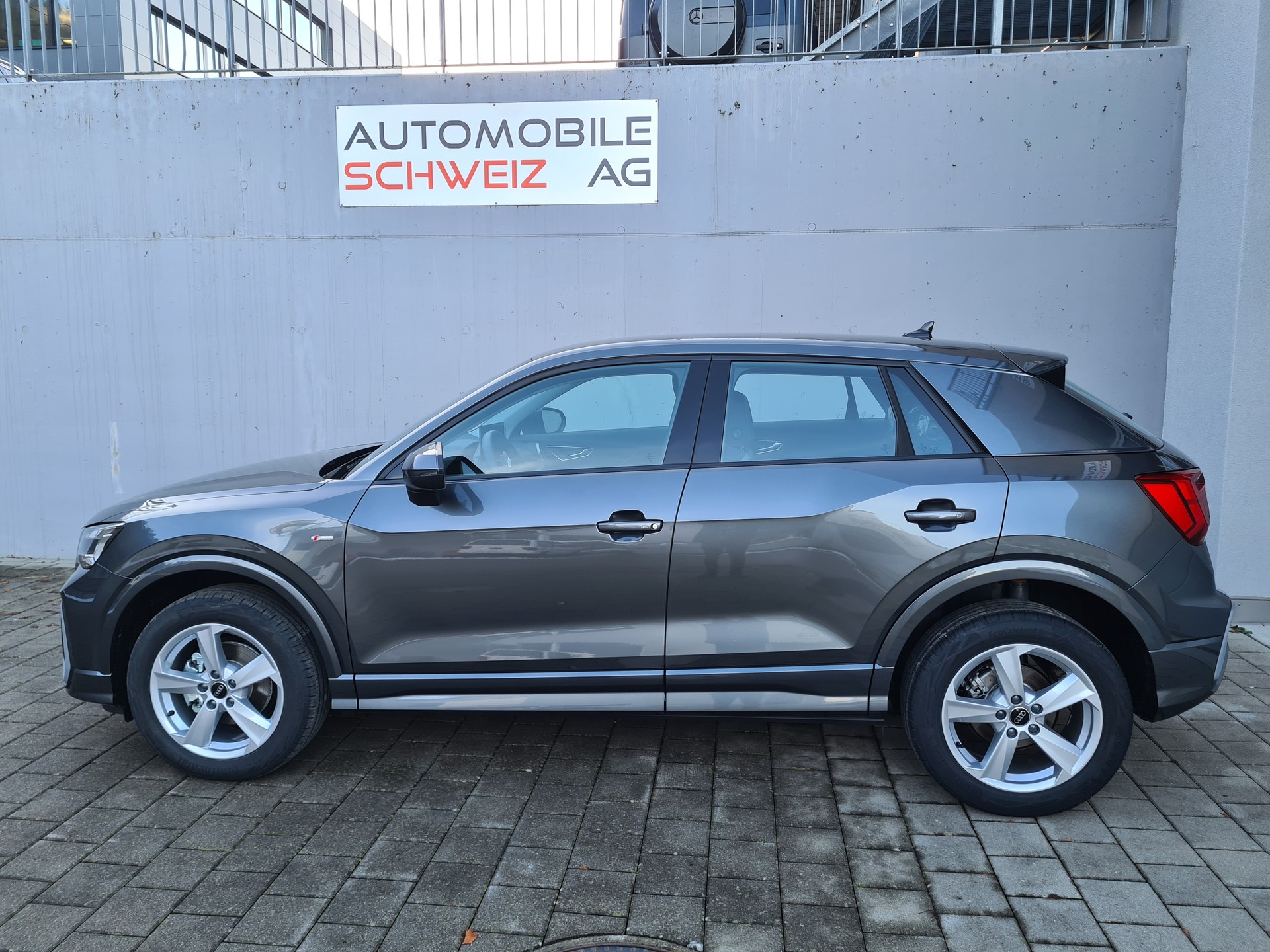 AUDI Q2 35 TFSI S line S-tronic-image-0