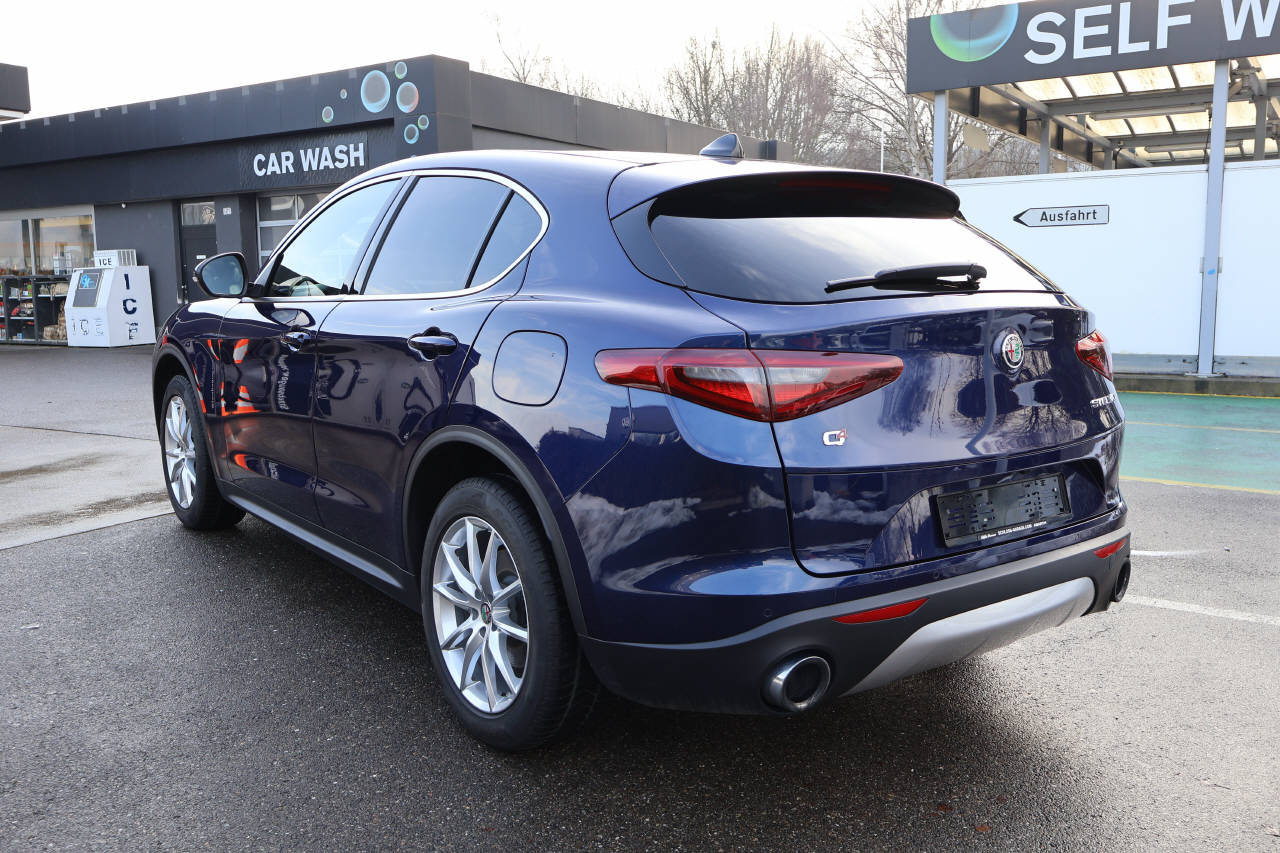 ALFA ROMEO Stelvio 2.0 Q4 280 First Edition-image-5