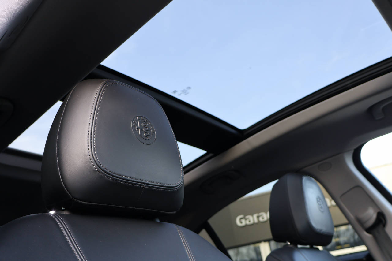 ALFA ROMEO Stelvio 2.0 Q4 280 First Edition-image-14