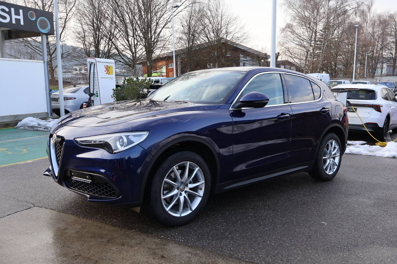 ALFA ROMEO Stelvio 2.0 Q4 280 First Edition-image-6
