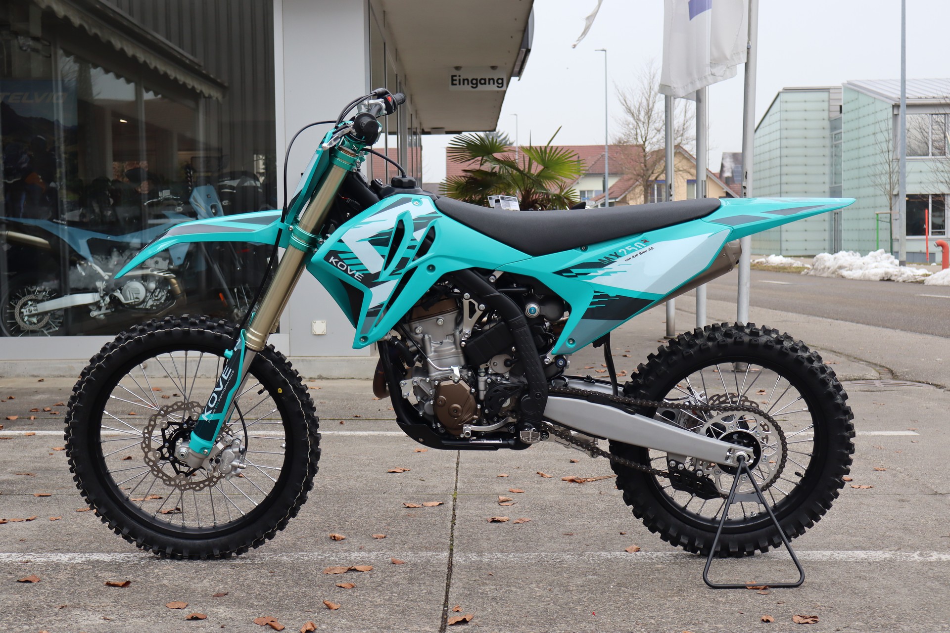 KOVE 250 MX R-showroom-element-3