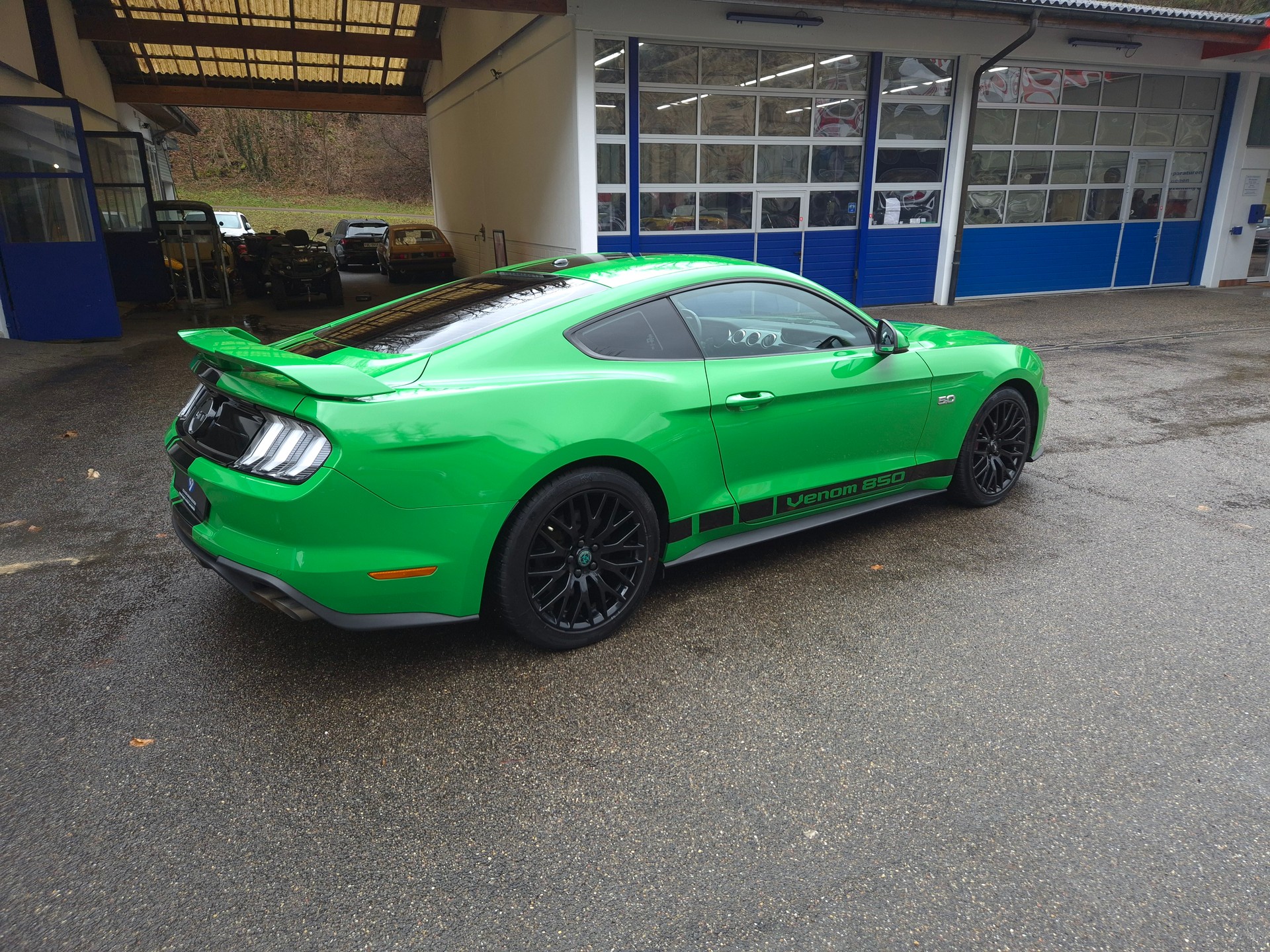 FORD MUSTANG GT Fastback V8-image-13