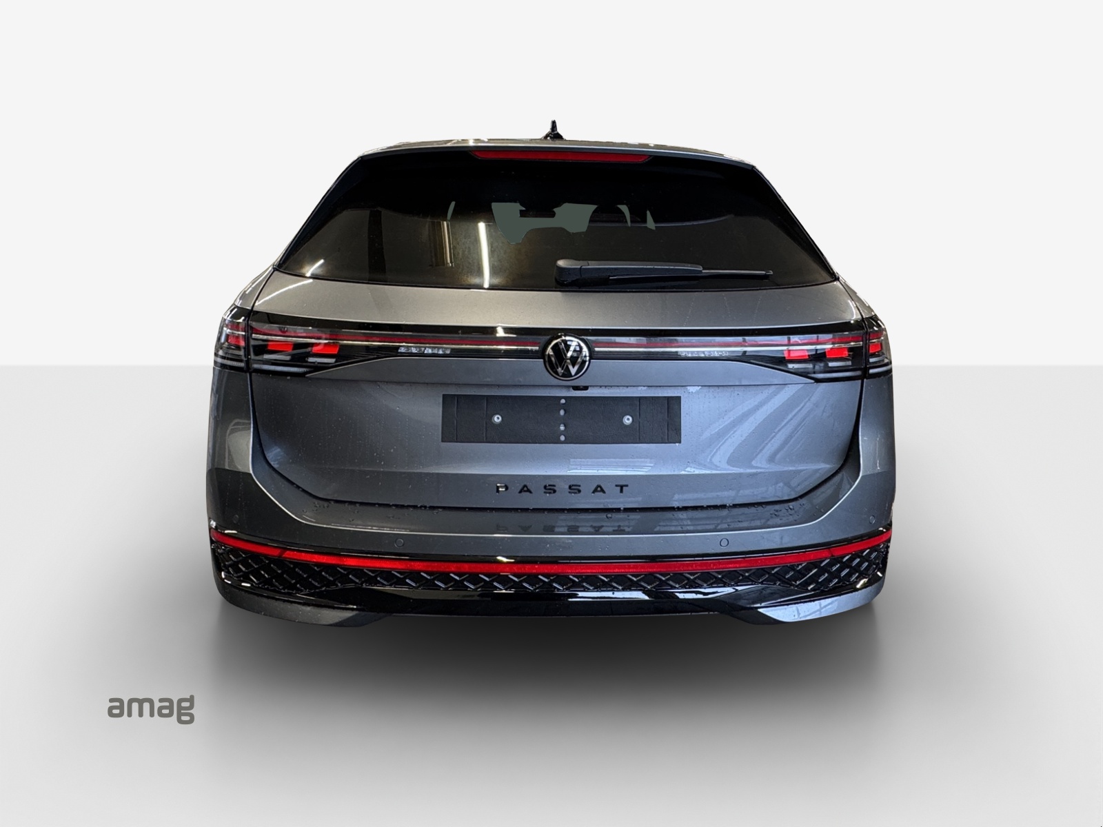 VW Passat Variant 2.0 TSI evo4 R-Line 4 Motion DSG-image-3