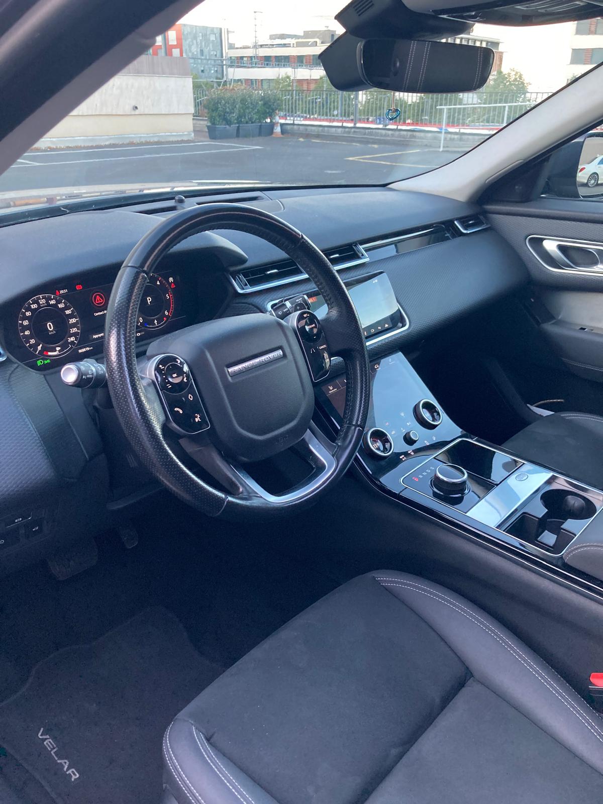 LAND ROVER Range Rover Velar D 180 Automatic-image-4