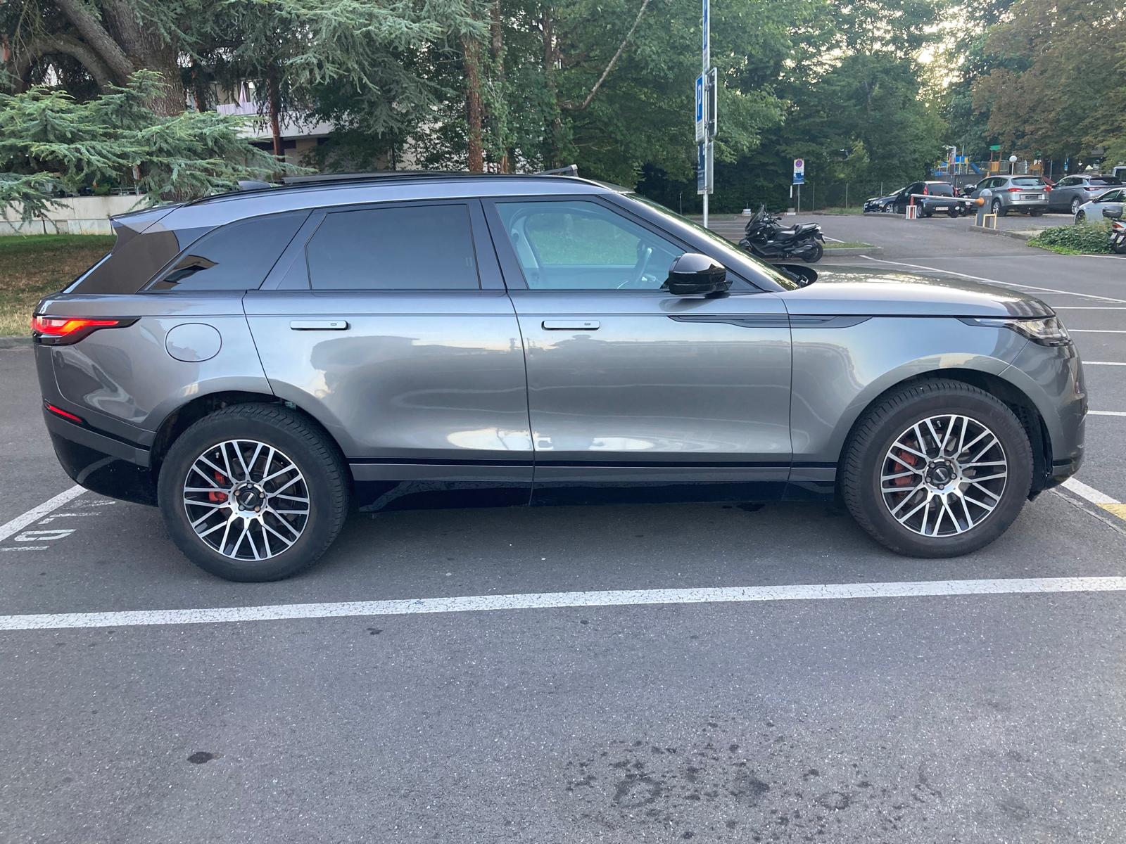 LAND ROVER Range Rover Velar D 180 Automatic-image-2