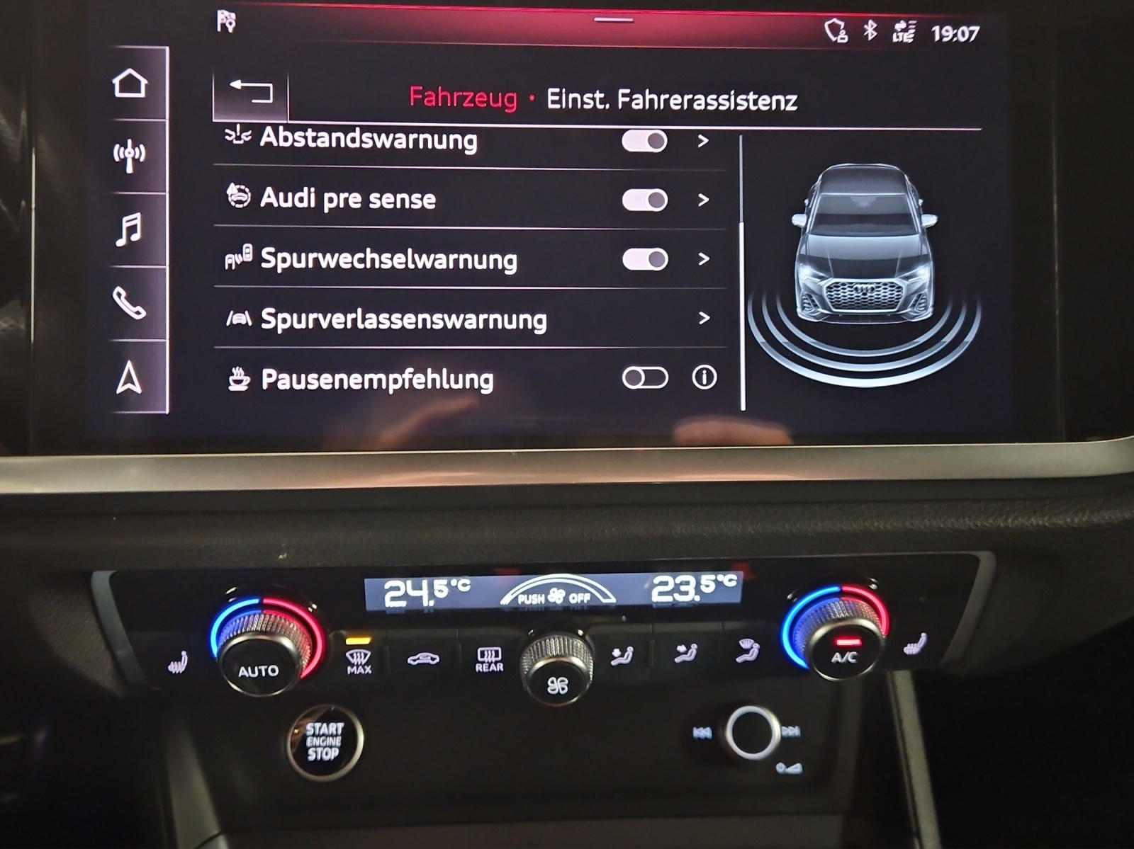 AUDI Q3 Sportback 40 TDI Attraction quattro S-tronic-image-20