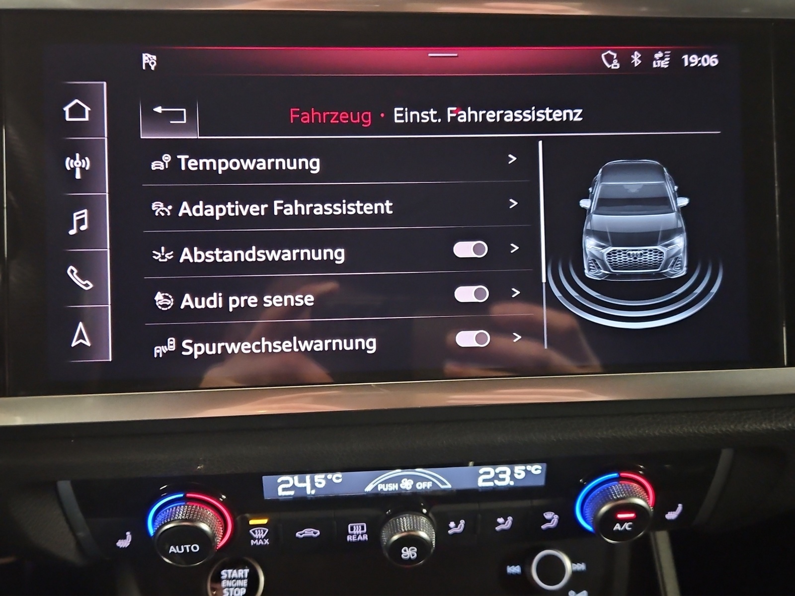 AUDI Q3 Sportback 40 TDI Attraction quattro S-tronic-image-19