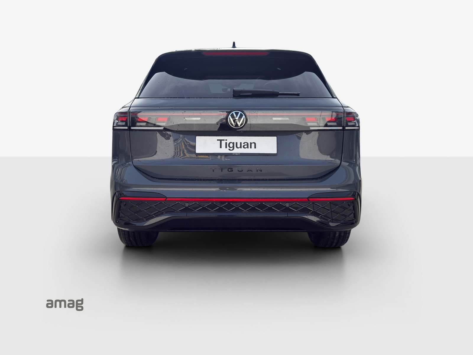 VW Tiguan 2.0 TSI United DSG 4Motion-showroom-element-3