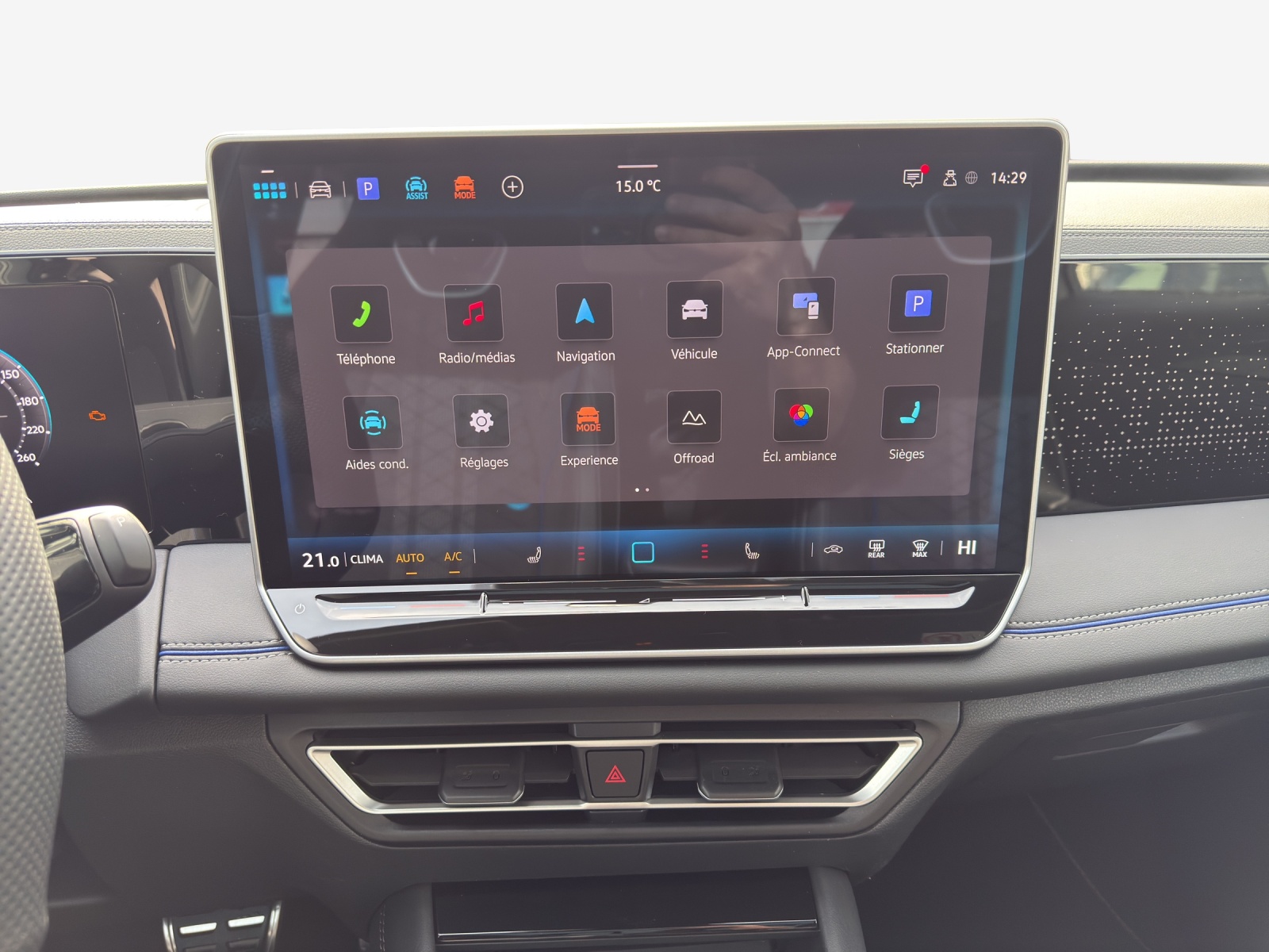 VW Tiguan 2.0 TSI United DSG 4Motion-image-10