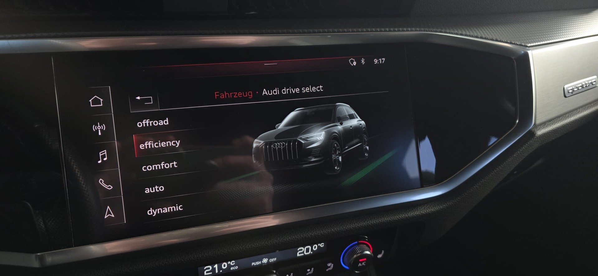 AUDI Q3 40 TFSI S line quattro S-tronic *MIT AHK*-image-18