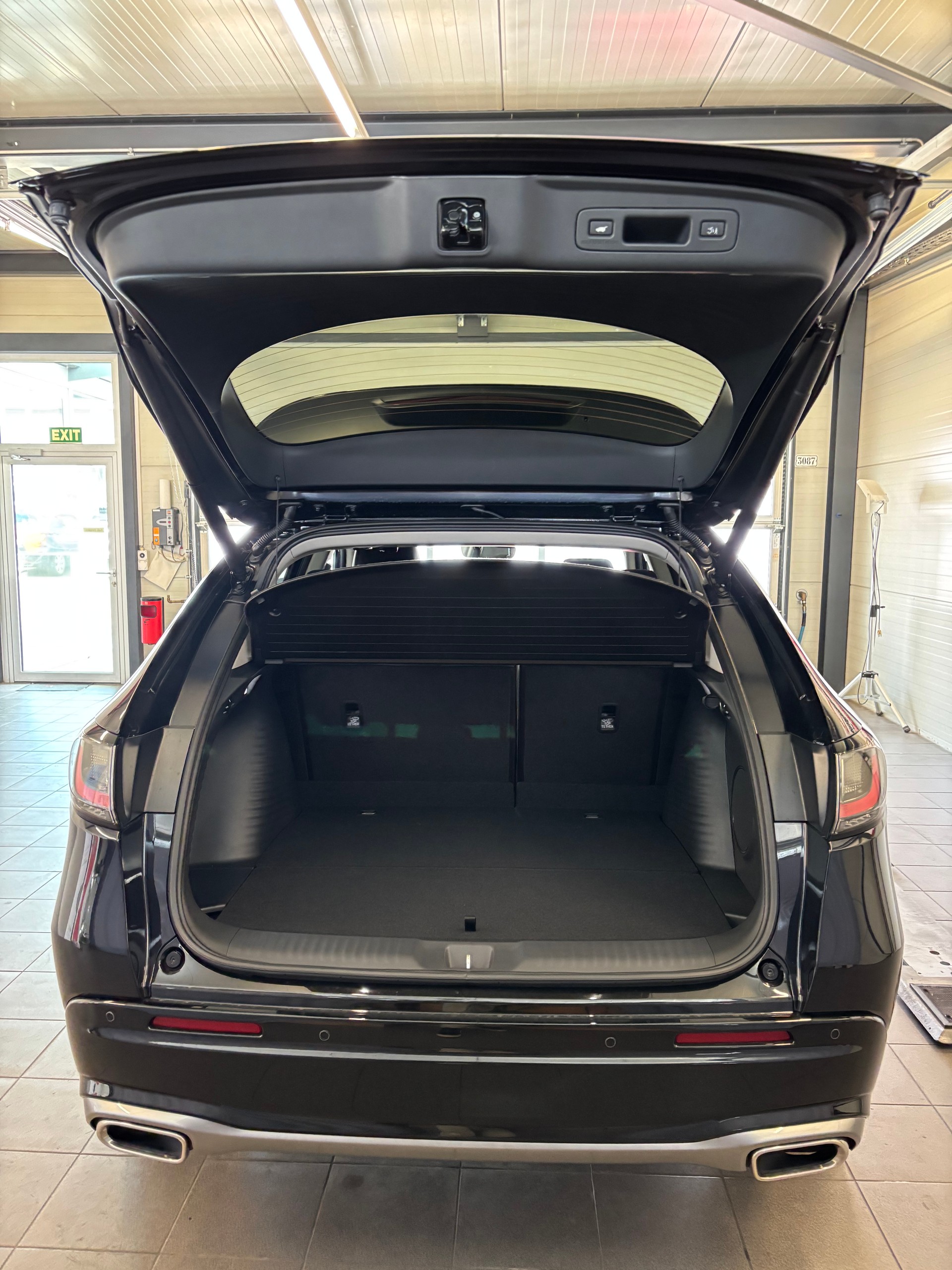 HONDA ZR-V 2.0i MMD Hybrid Advance Automatic-image-13