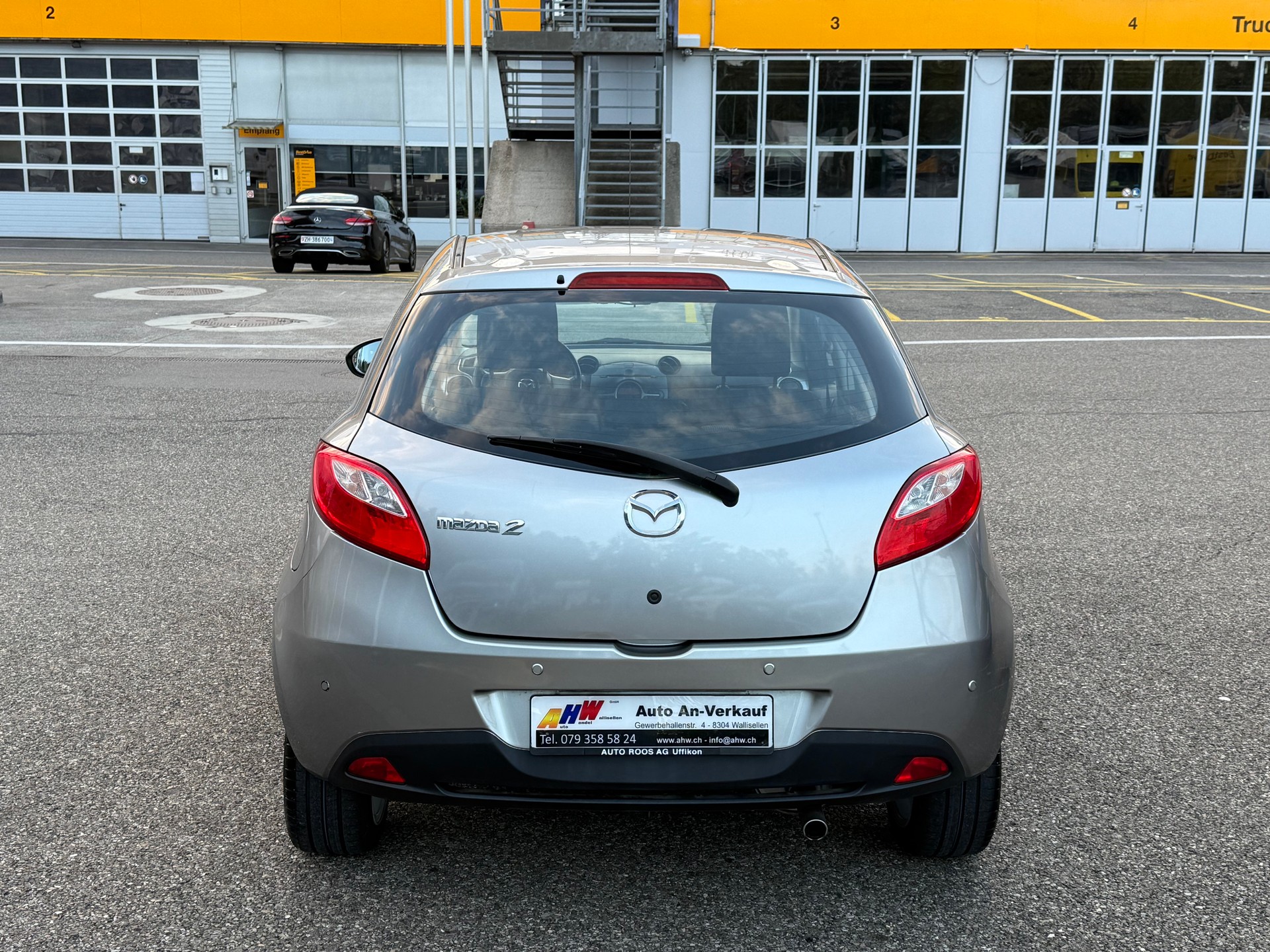 MAZDA 2 1.5i 16V Sport / Frisch ab MFK 03.12.2025 / Servicegepflegt bei Mazda / PDC / AUX / Klima-image-4