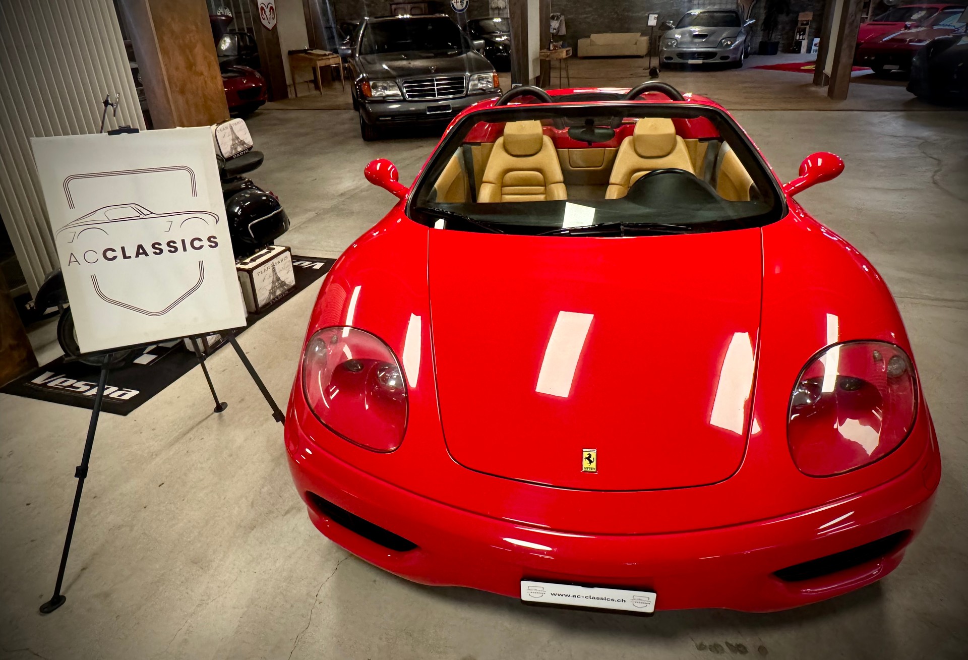 FERRARI F360 Spider-showroom-element-2
