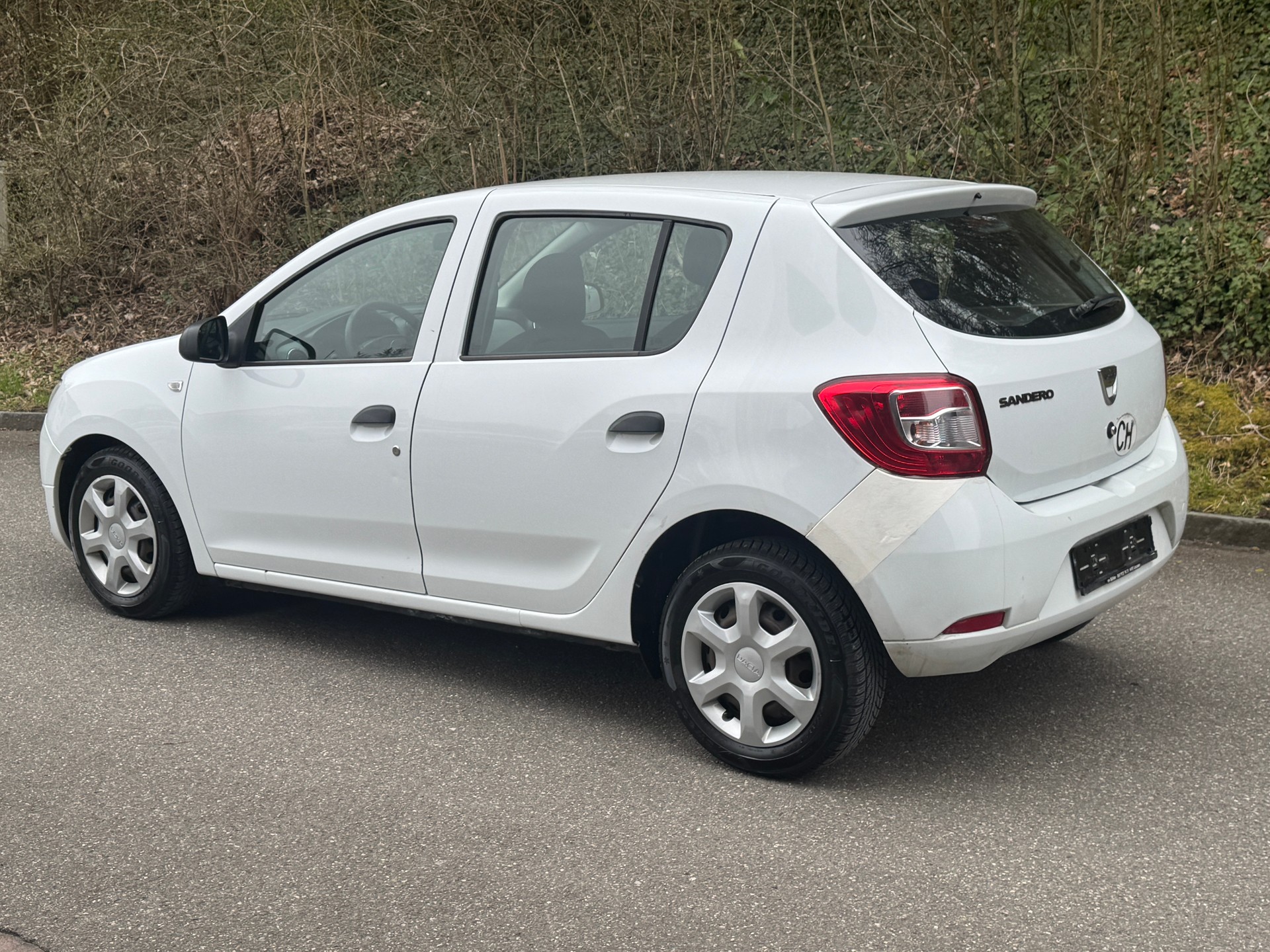 DACIA Sandero 1.2 Ambiance-image-4
