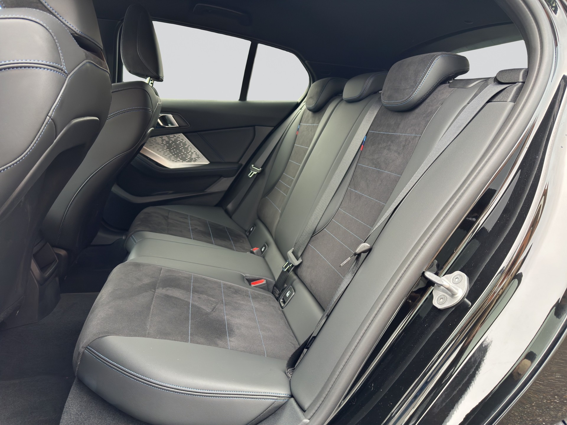 BMW 120 M Sport Steptronic-image-7