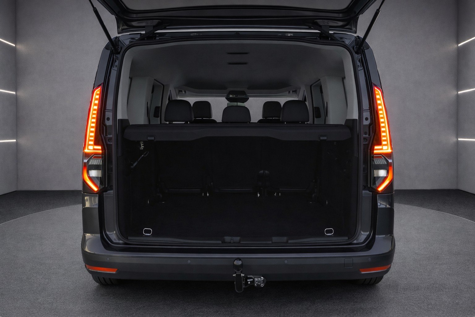 VW Caddy Maxi 1.5 TSI Plug in Hybrid Style DSG-image-7