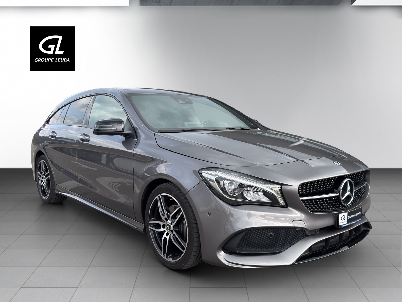 MERCEDES-BENZ CLA 200 AMG Line-image-0