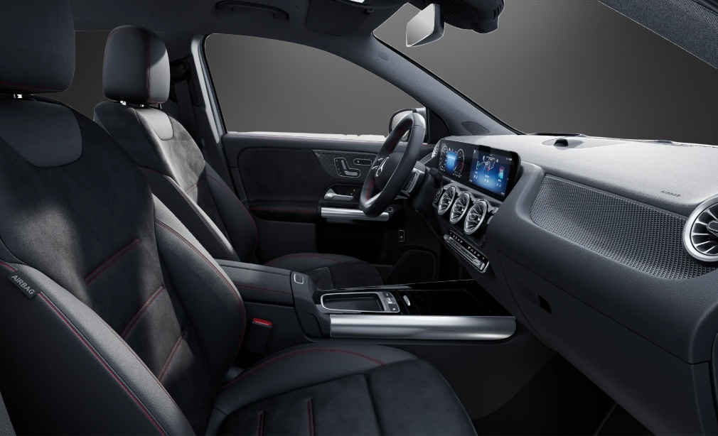 MERCEDES-BENZ GLA 220d 4Matic 8G-DCTSwiss Star-image-9