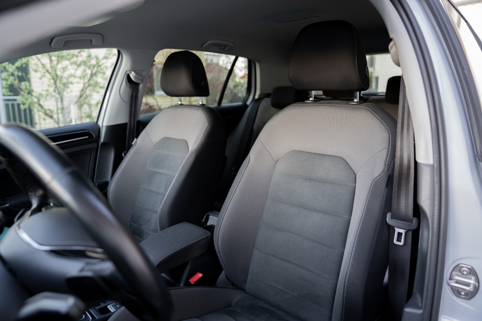 VW Golf 1.5 TSI EVO Comfortline DSG-image-12