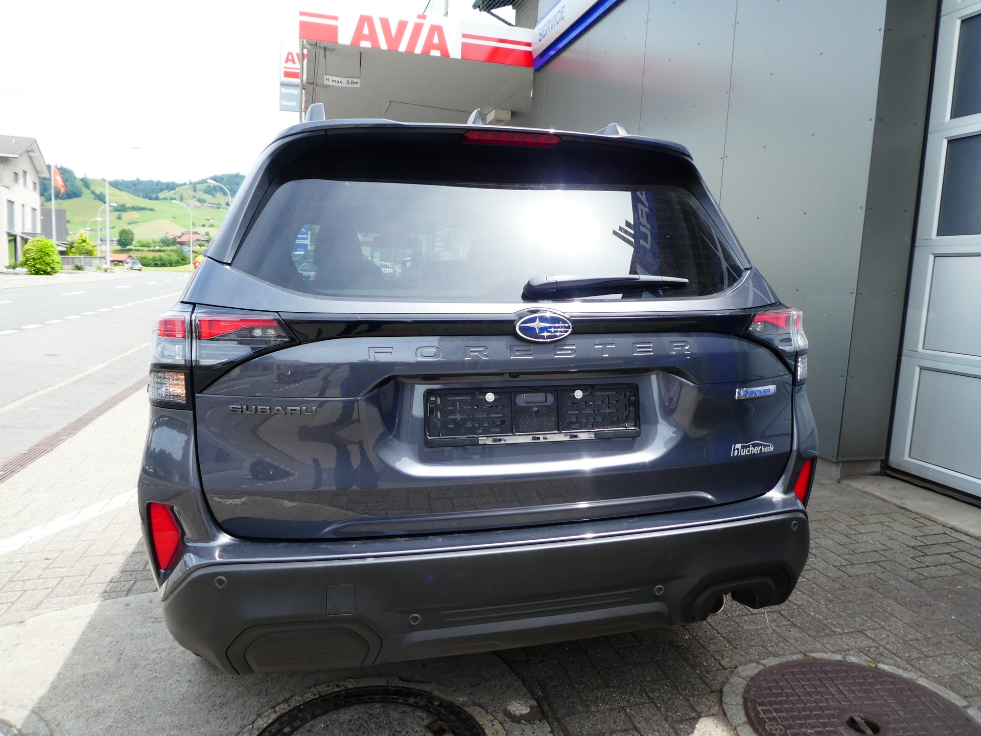 SUBARU Forester 2.0i e-Boxer Swiss Plus Lineartronic-image-9