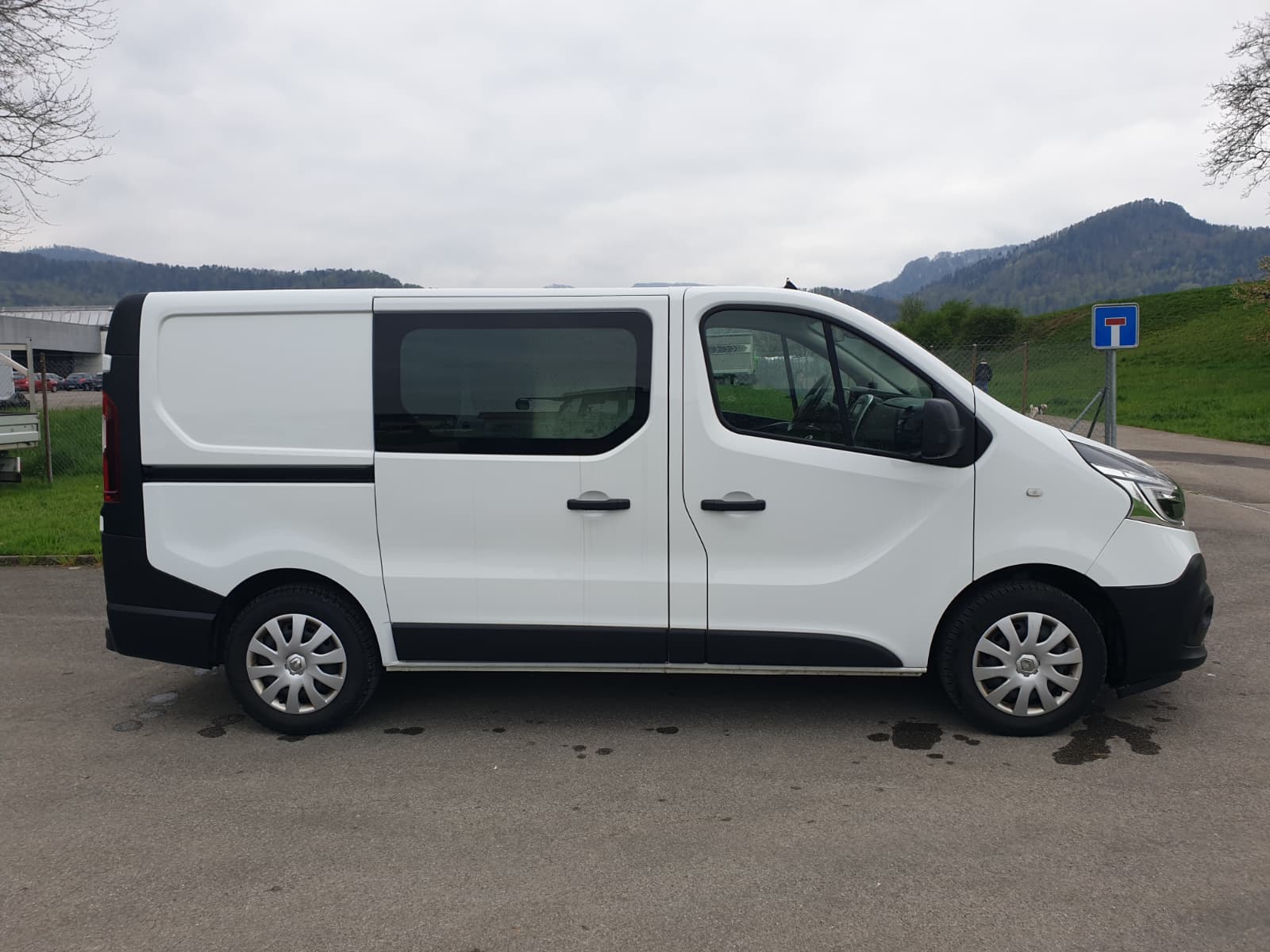 RENAULT Trafic 2.0 Energy dCi 120 3.0t Business L1H1 * 03x Sitze * Navi * LED * Klimaanlage * Tempomat * PDC H- RF-Kamera * Ab MFK-image-7