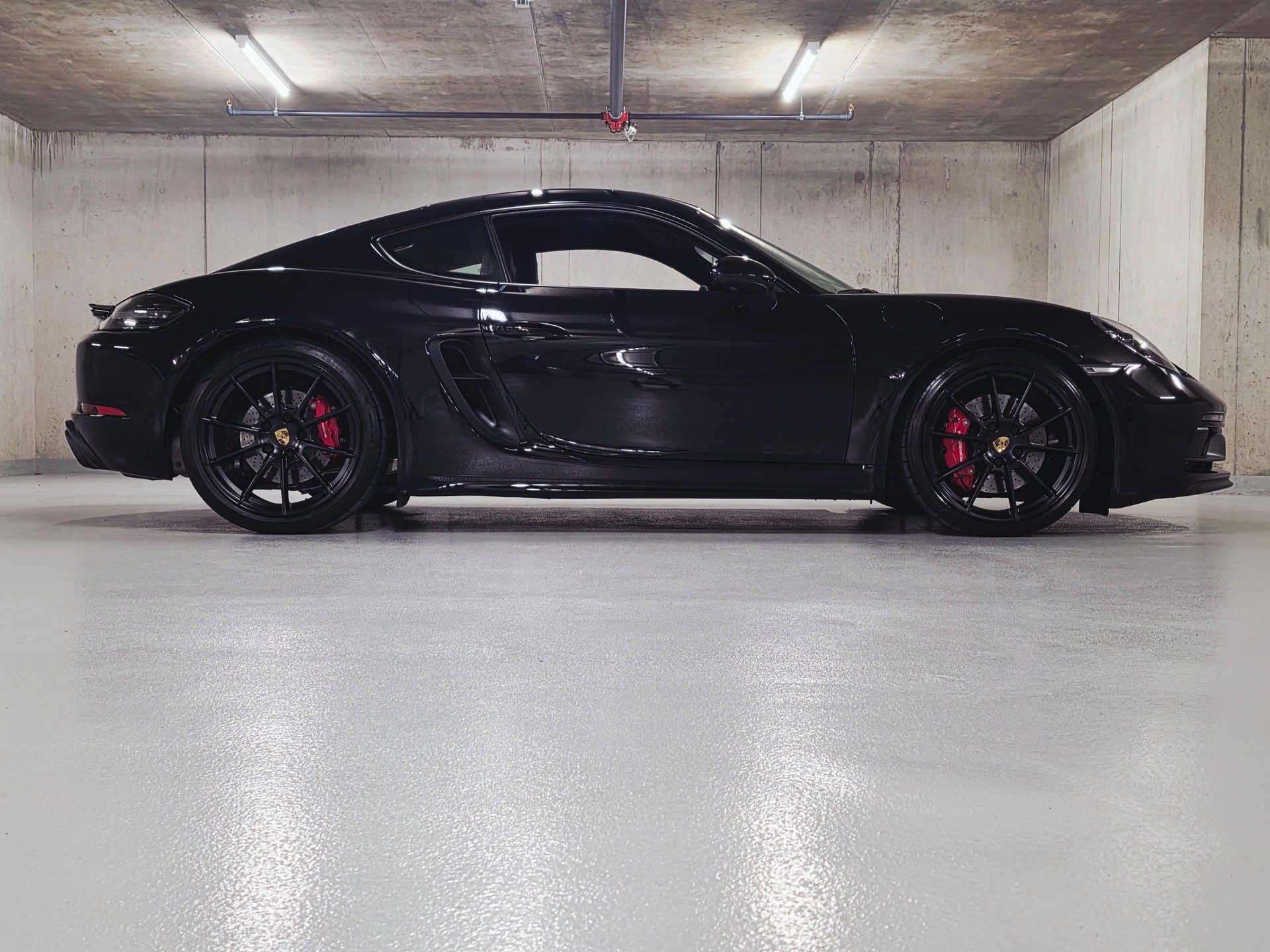 PORSCHE 718 Cayman GTS 4.0 PDK (Full Black)-image-17