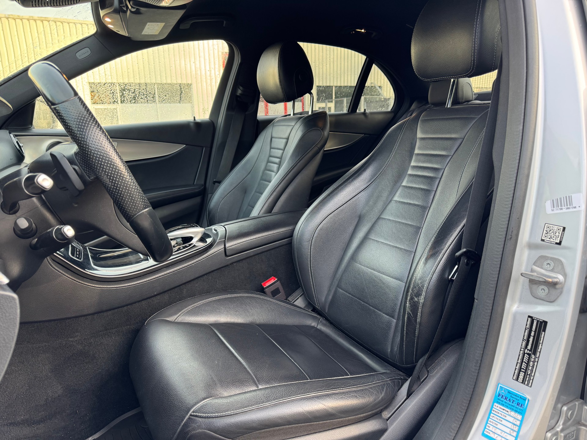 MERCEDES-BENZ E 200 Avantgarde 4Matic 9G-Tronic-image-7