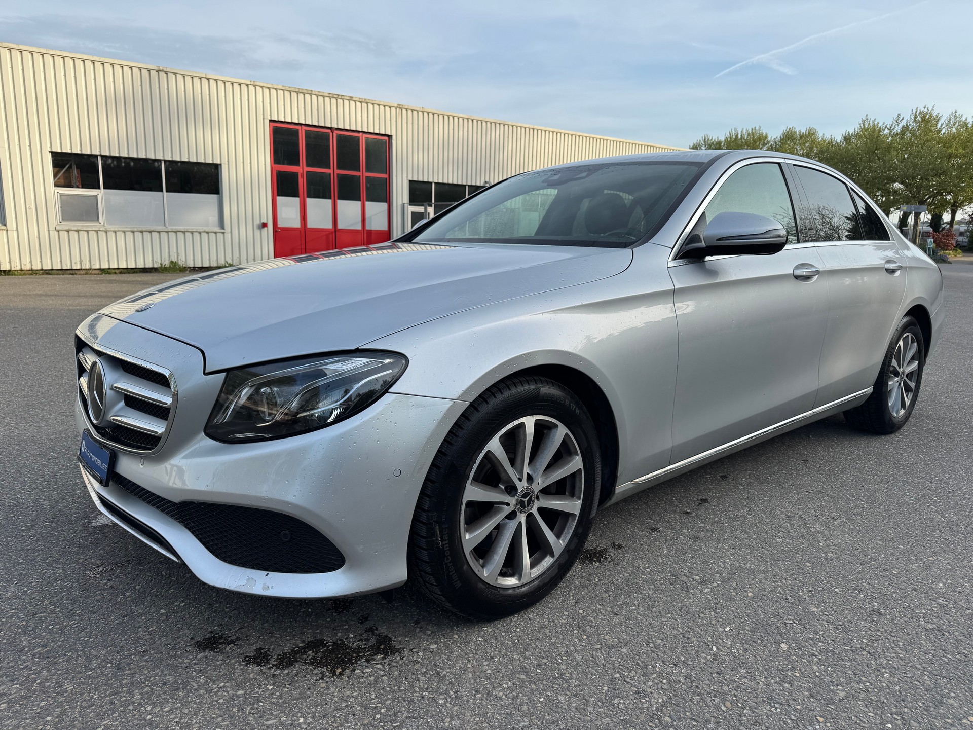 MERCEDES-BENZ E 200 Avantgarde 4Matic 9G-Tronic-image-0