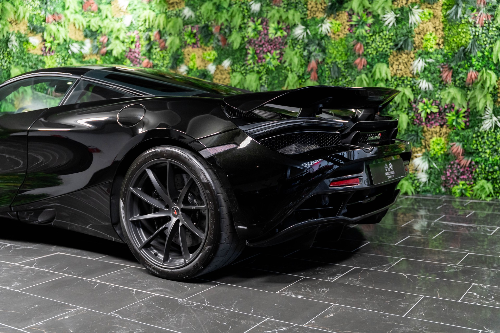 McLAREN 720S Coupé Performance 4.0 V8 SSG-image-6