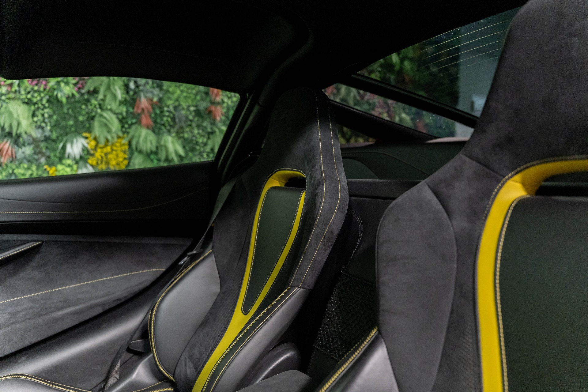 McLAREN 720S Coupé Performance 4.0 V8 SSG-image-12
