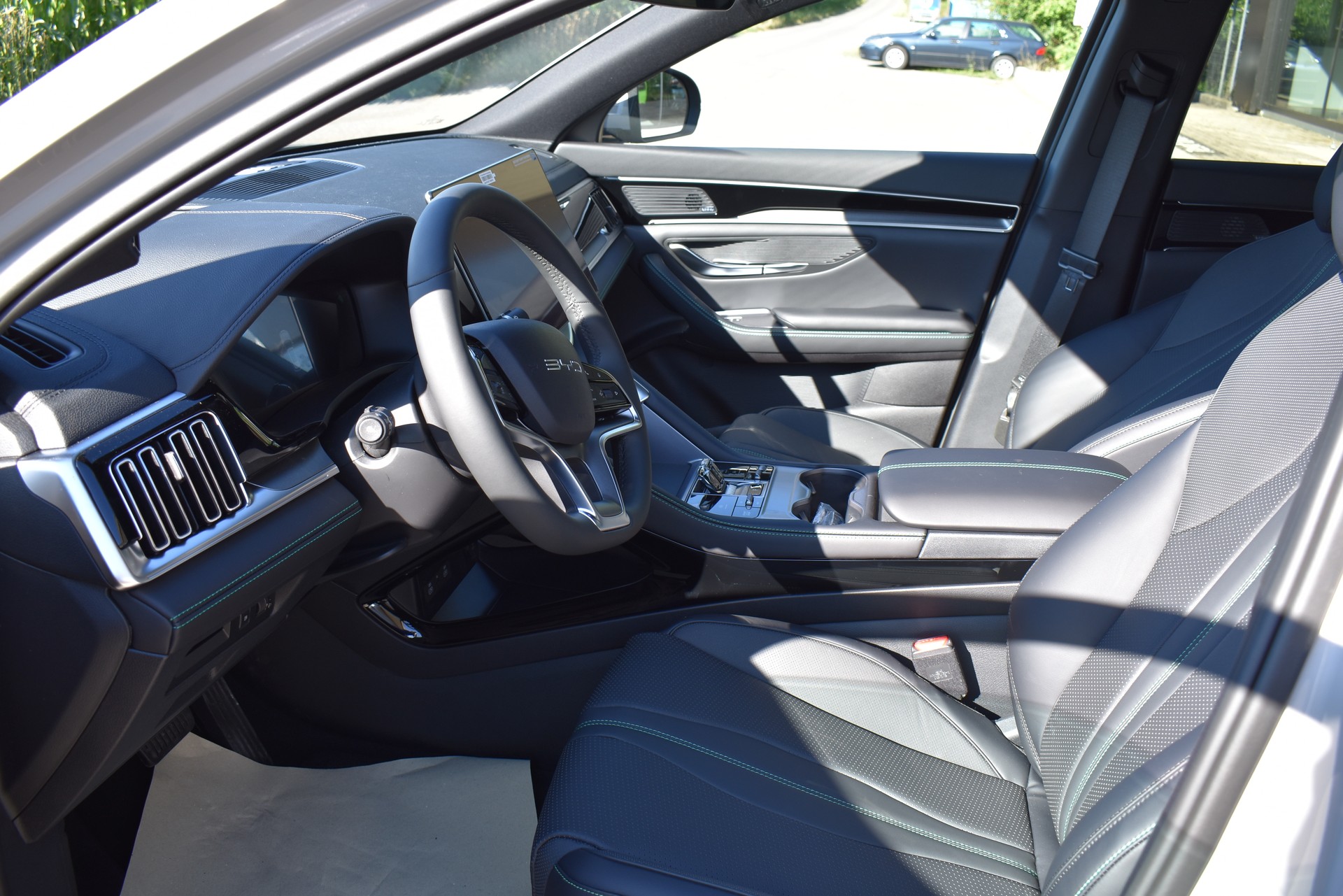 BYD Seal U DM-i Comfort-image-8