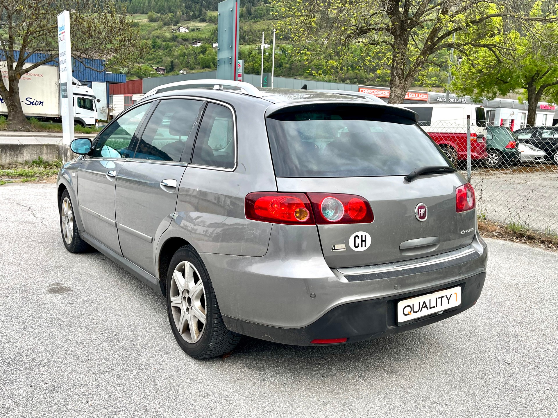 FIAT Croma 1.9 16V JTD Dynamic Automatic-image-4