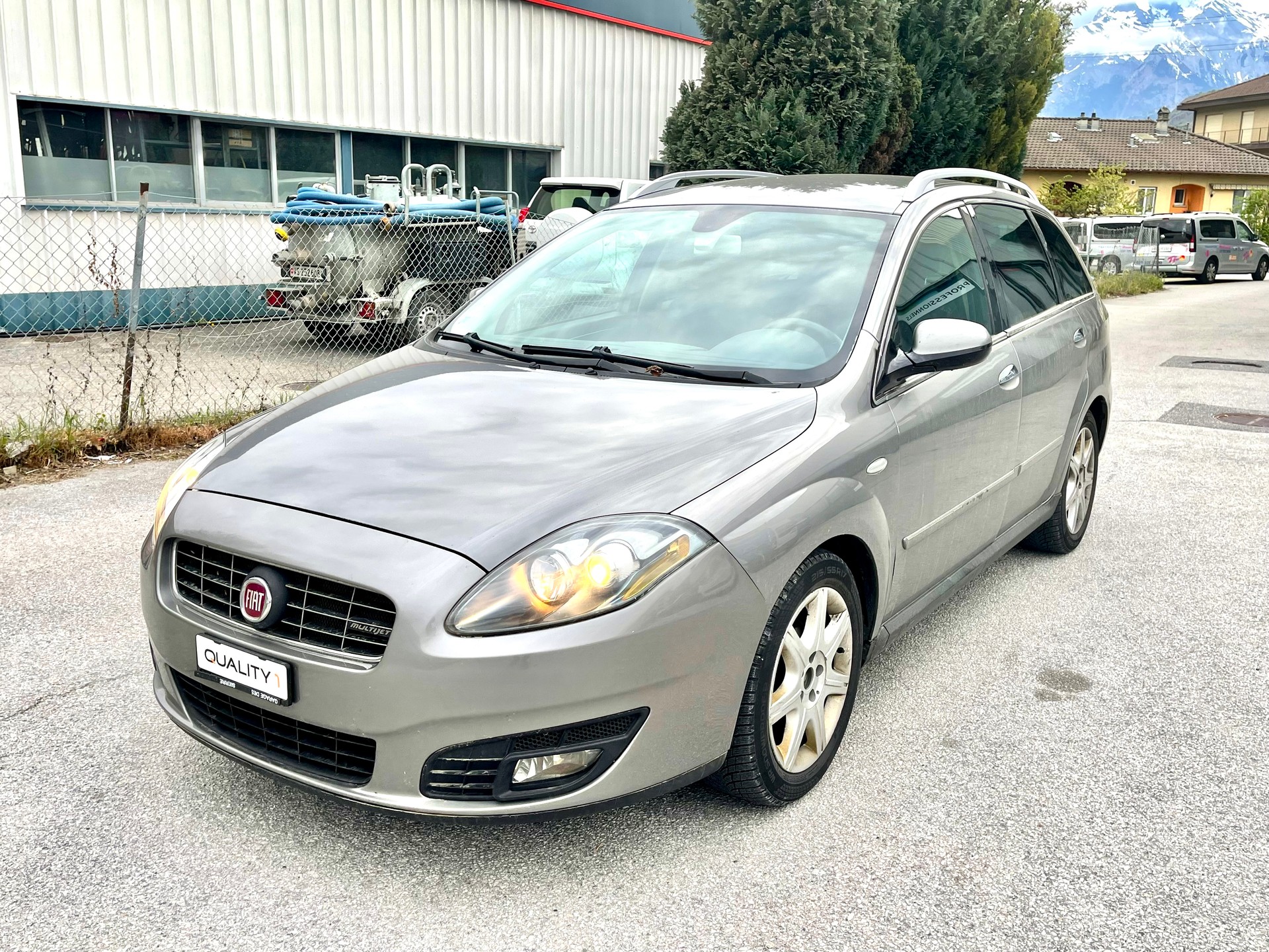 FIAT Croma 1.9 16V JTD Dynamic Automatic-image-5