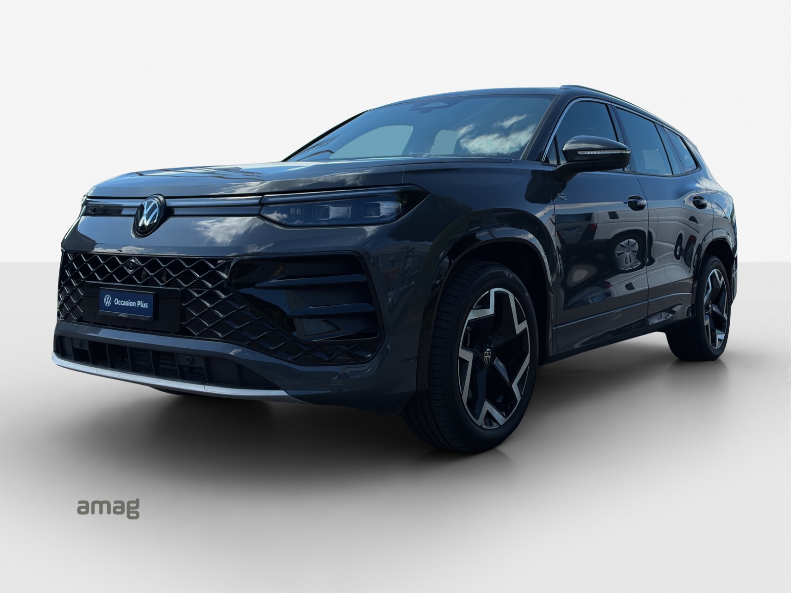 VW Tayron 2.0 TSI R-Line DSG 4Motion-image-0