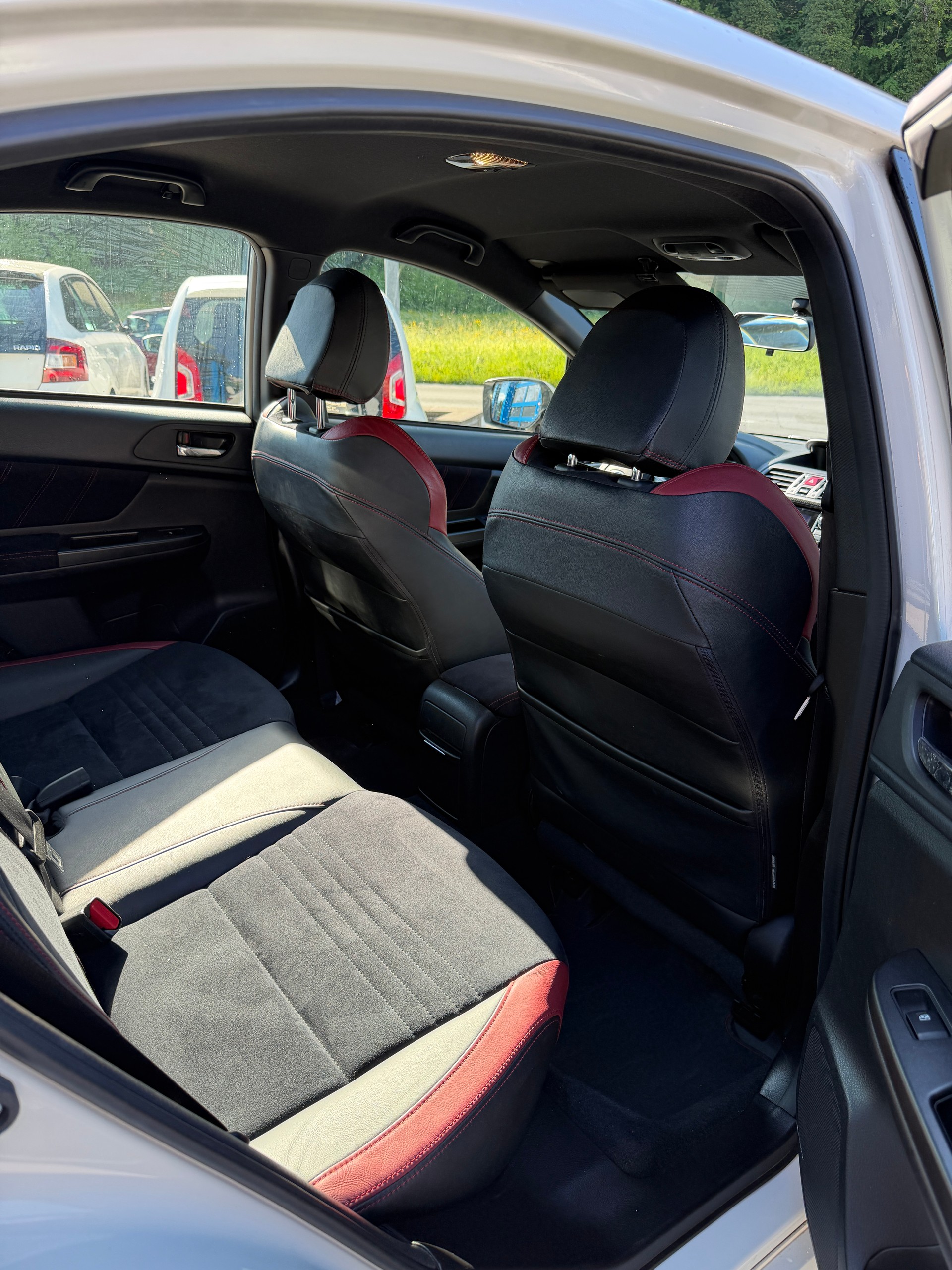 SUBARU WRX 2.5 Turbo 4WD STI Sport-image-11