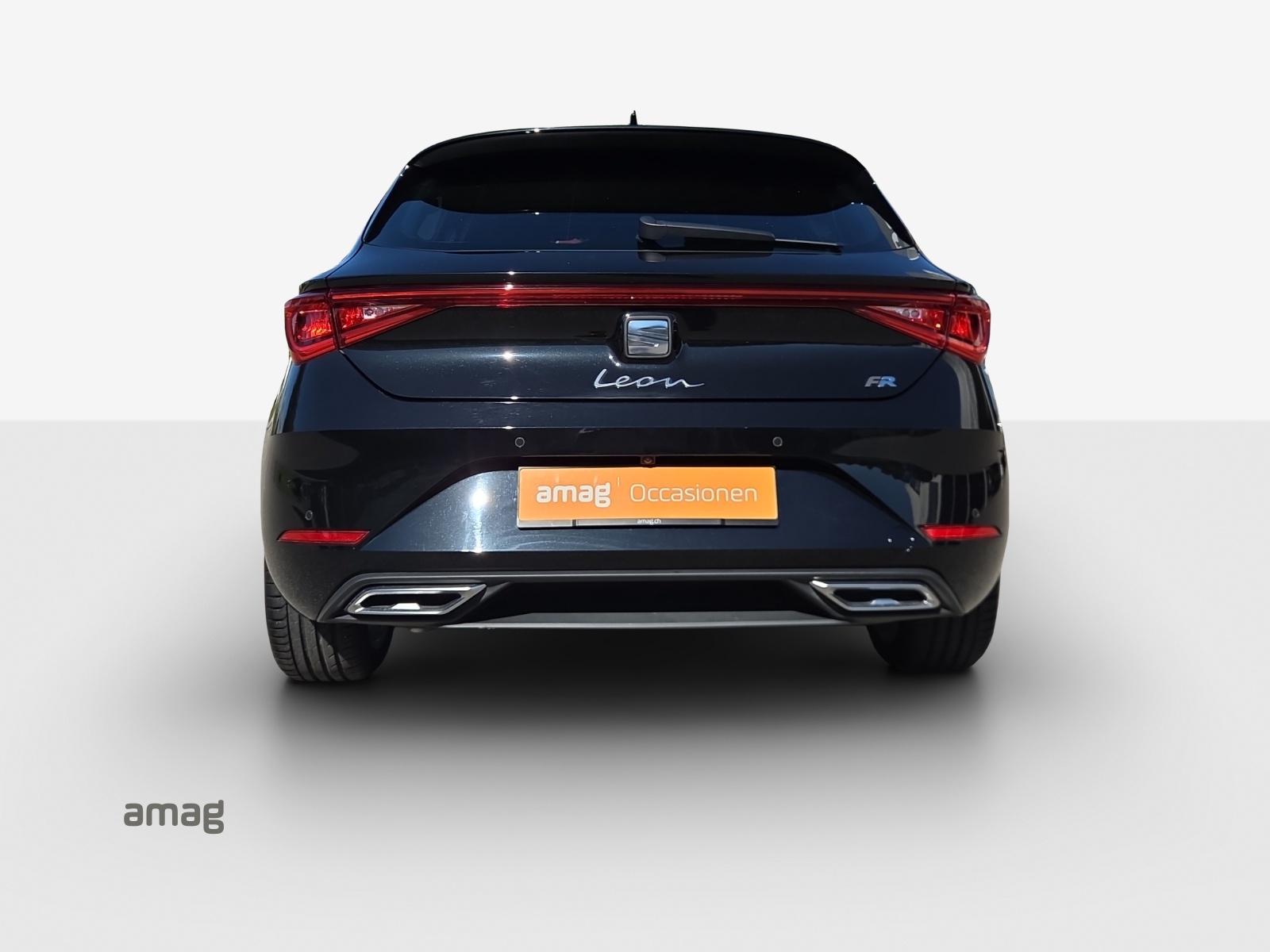 SEAT Leon 1.5 eTSI mHEV DSG FR-image-3