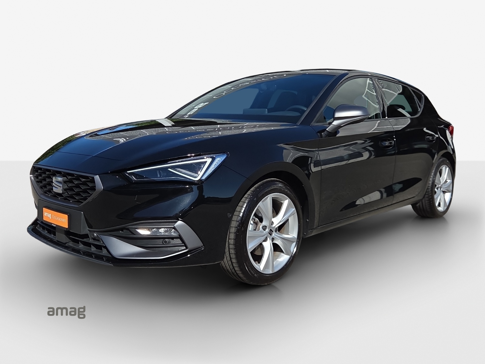 SEAT Leon 1.5 eTSI mHEV DSG FR-image-0
