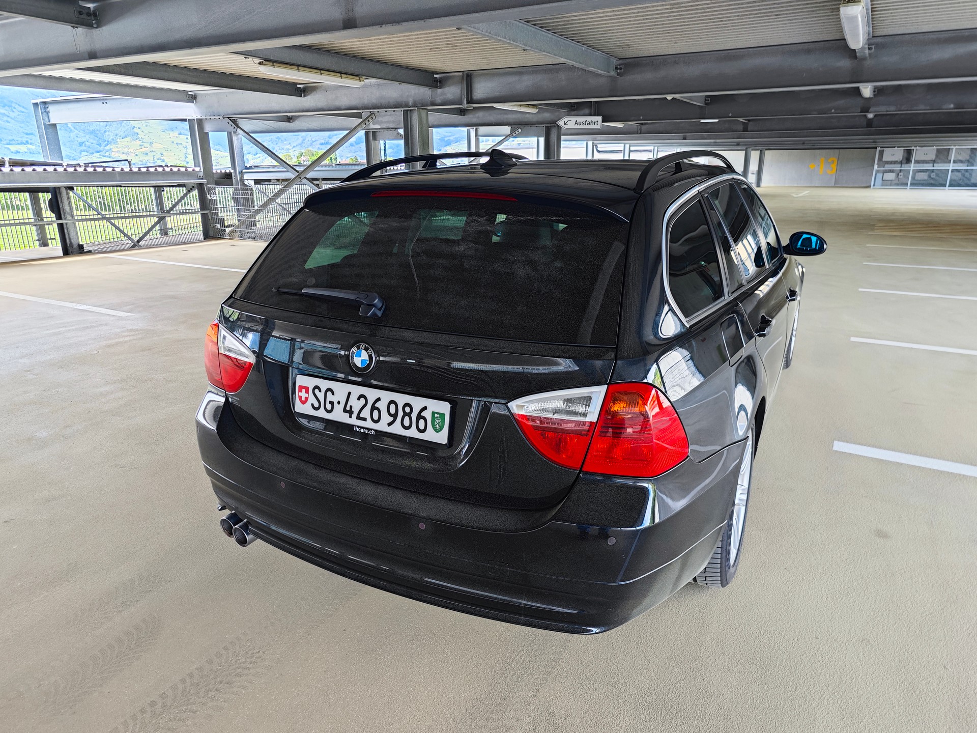 BMW 330xd-image-5